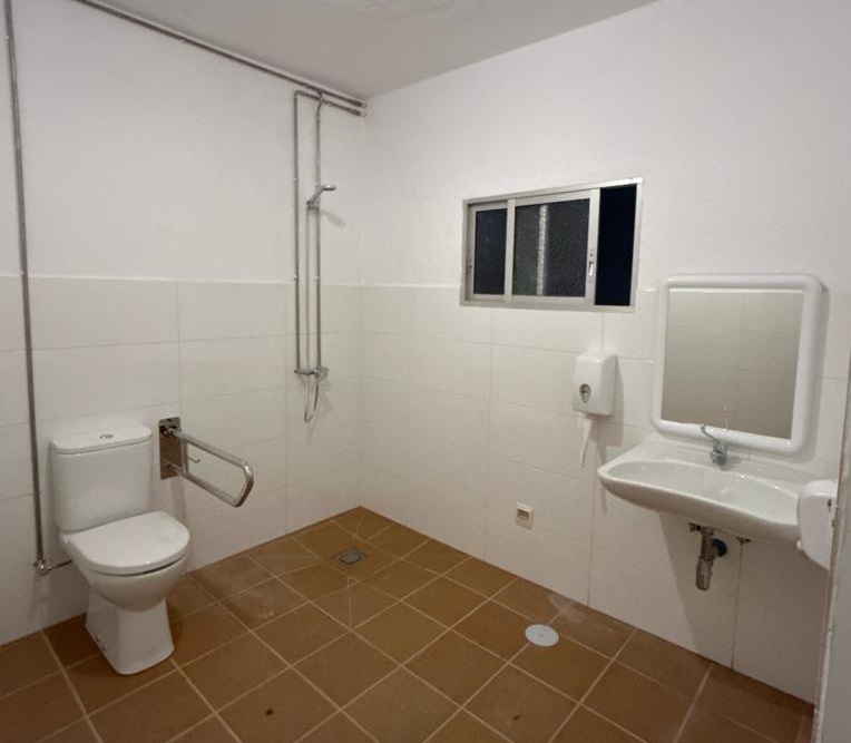 19-01-23_Obras Baños Praza Abastos 2