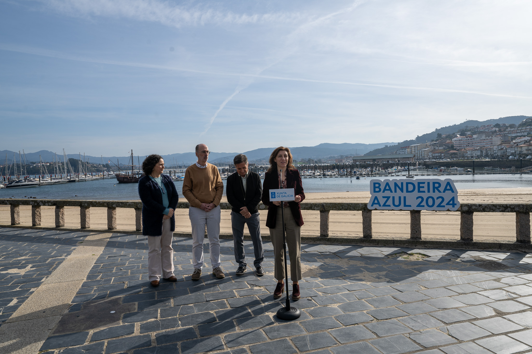 240129 AVM BAIONA BANDEIRAS AZUIS 2