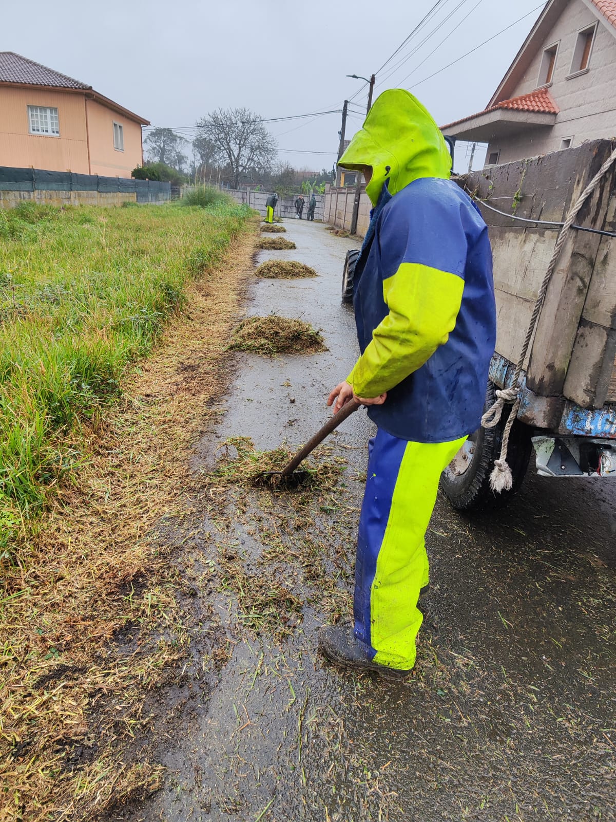 Traballos limpeza vías municipais 2023 (2)