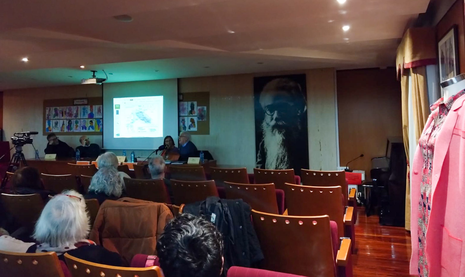 Acto presentación tradución galego código Hammurabi (2)