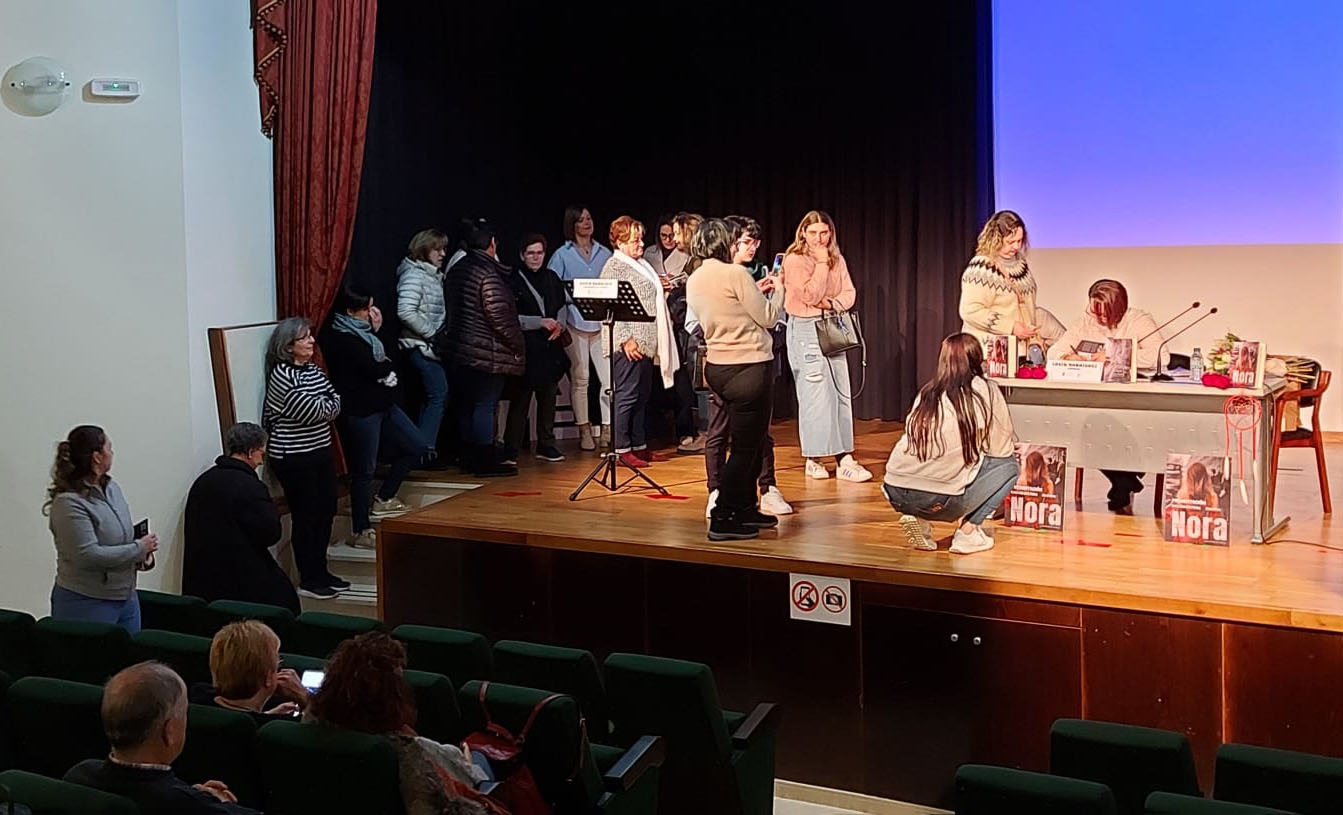 LuciaRodriguezSinaturaLibros3