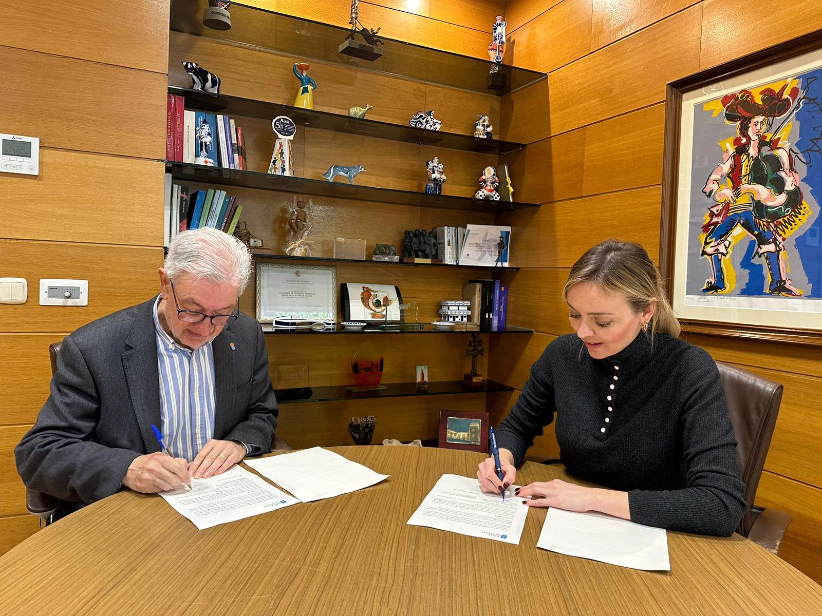 20240312 ConselleiraFabiolaGarciaAlcaldeValgaSinatura1