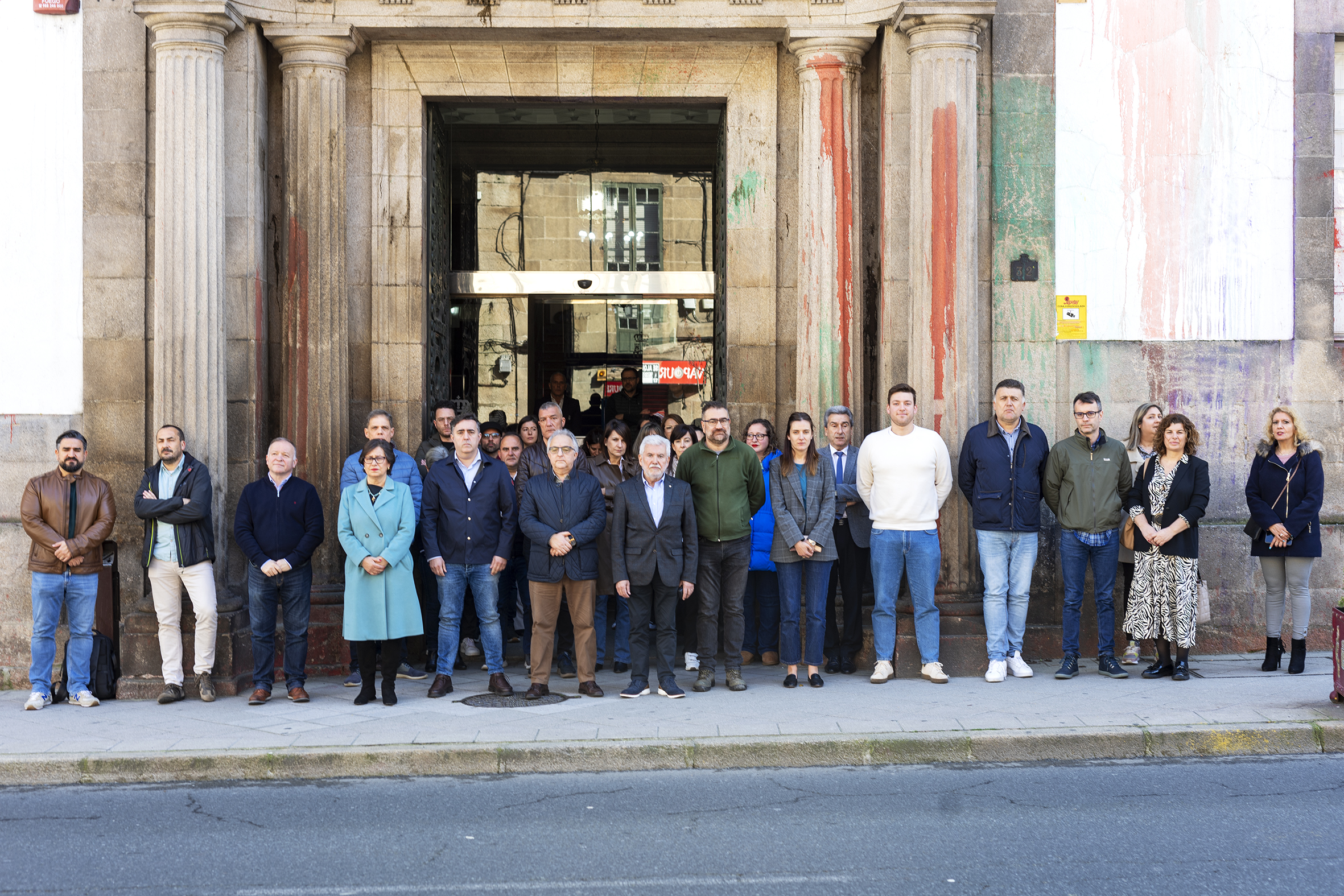 240320_MinutoSilencio_Ourense (2)