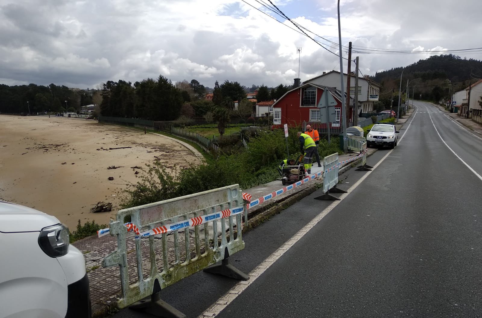 BERGONDO – Desprendemento do terreo na zona da Lagoa (Gandarío)3