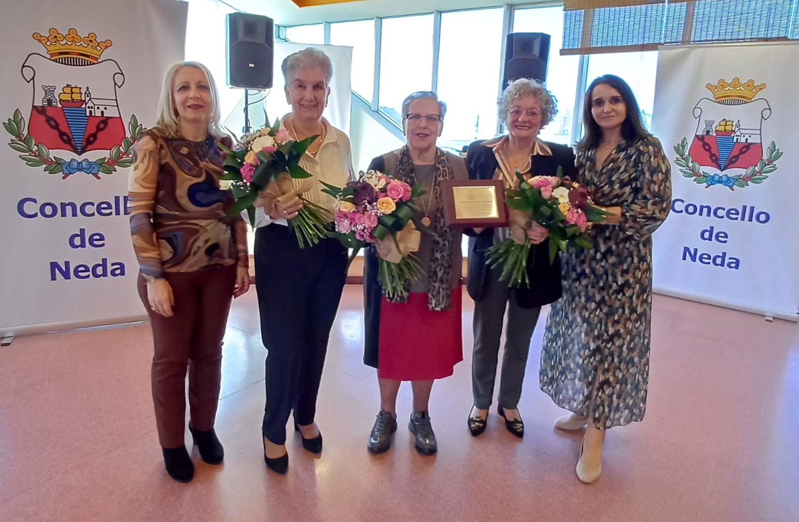 Encontro mulleres Neda- Homenaxe Amas Casa 1