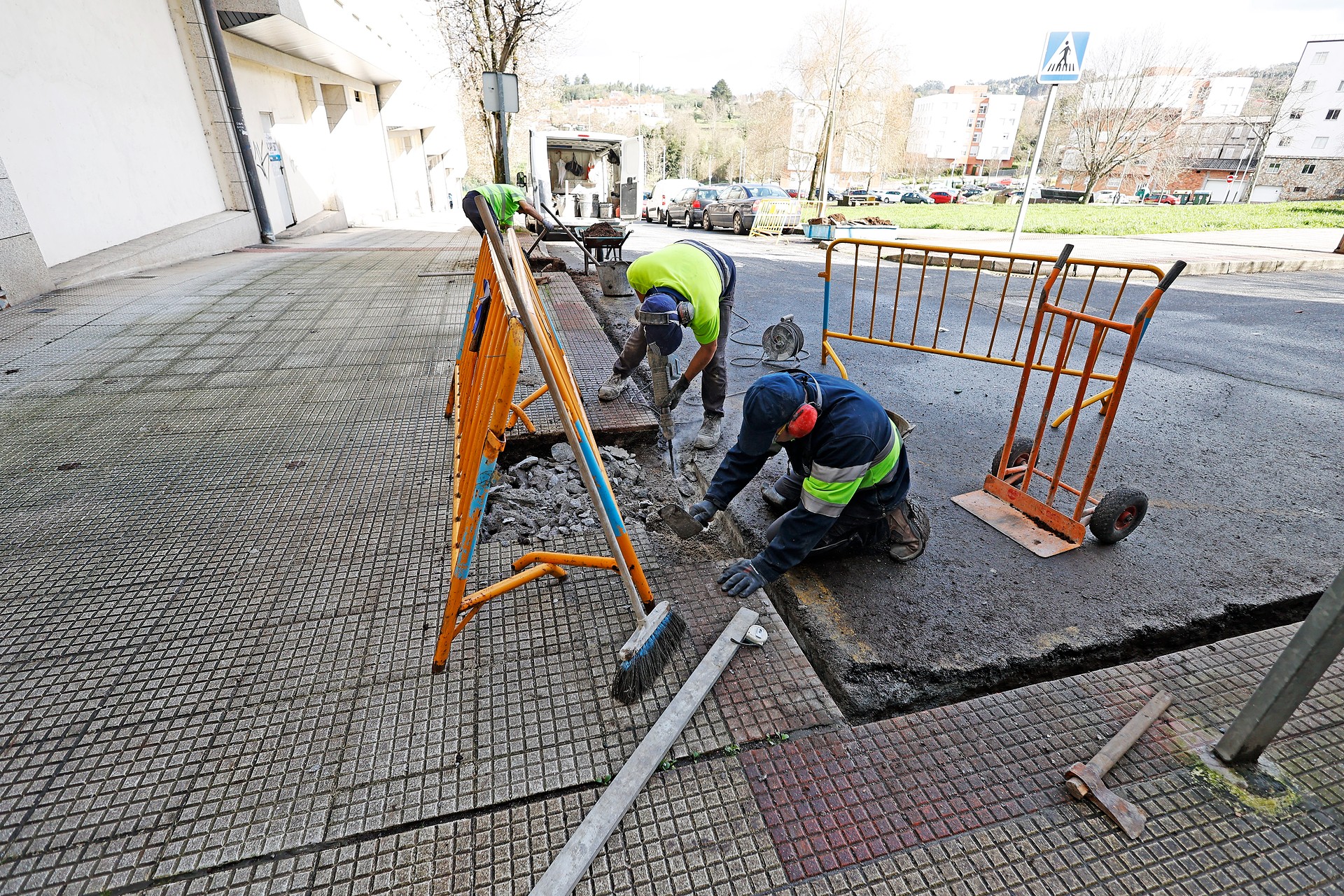 Reparacions praza das Regas marzo 2024 – 1