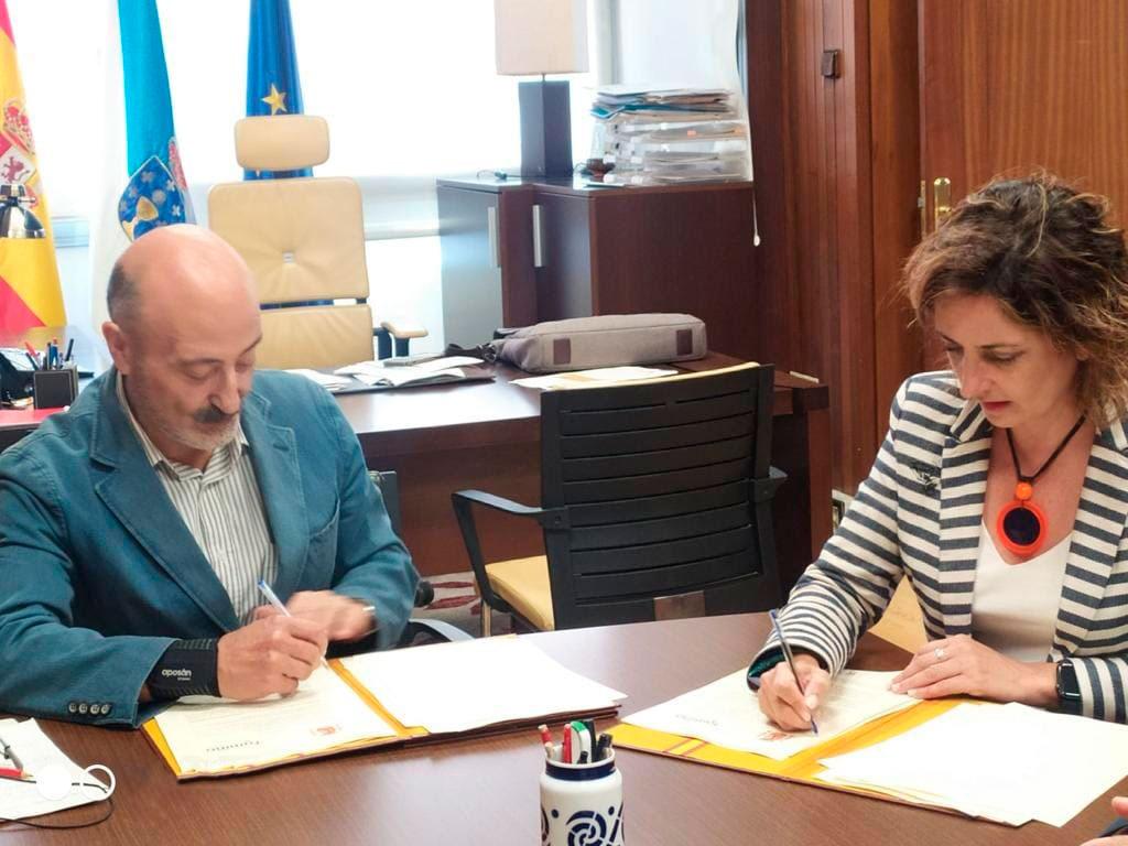 Sinatura do convenio entre Concello de Confederación Hidrográfica Miño-Sil para a senda do Pego