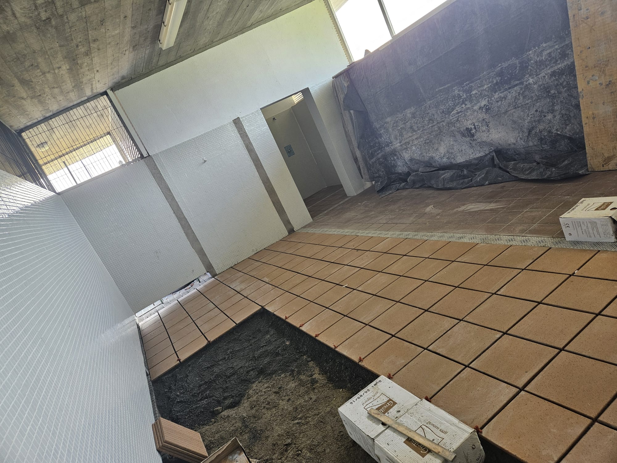 15-04-24_Obras Piscina Municipal