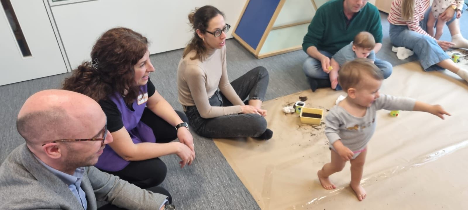 20240403 FotoDXFamiliaEscolaInfantilPontevedra1