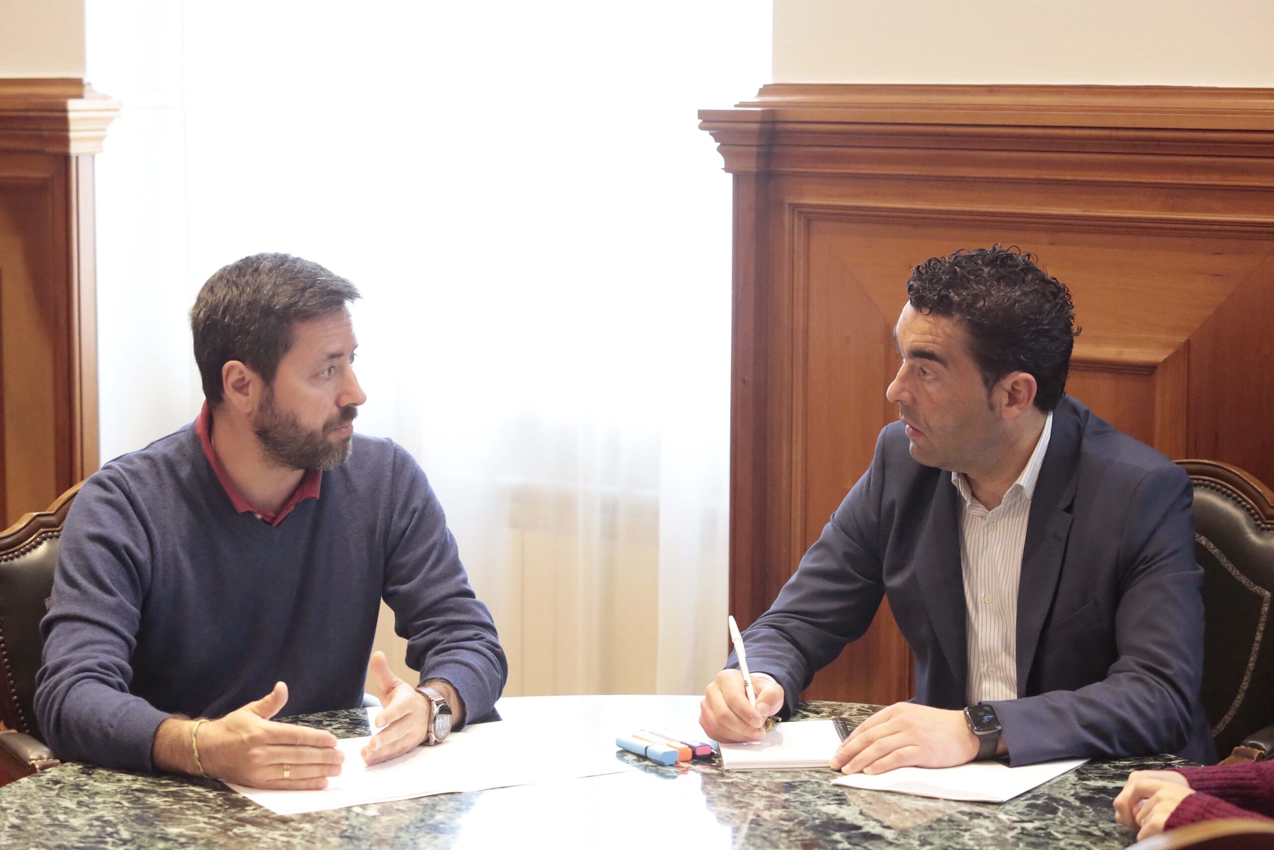 20240425_reunioncambados_rafaestevez_02