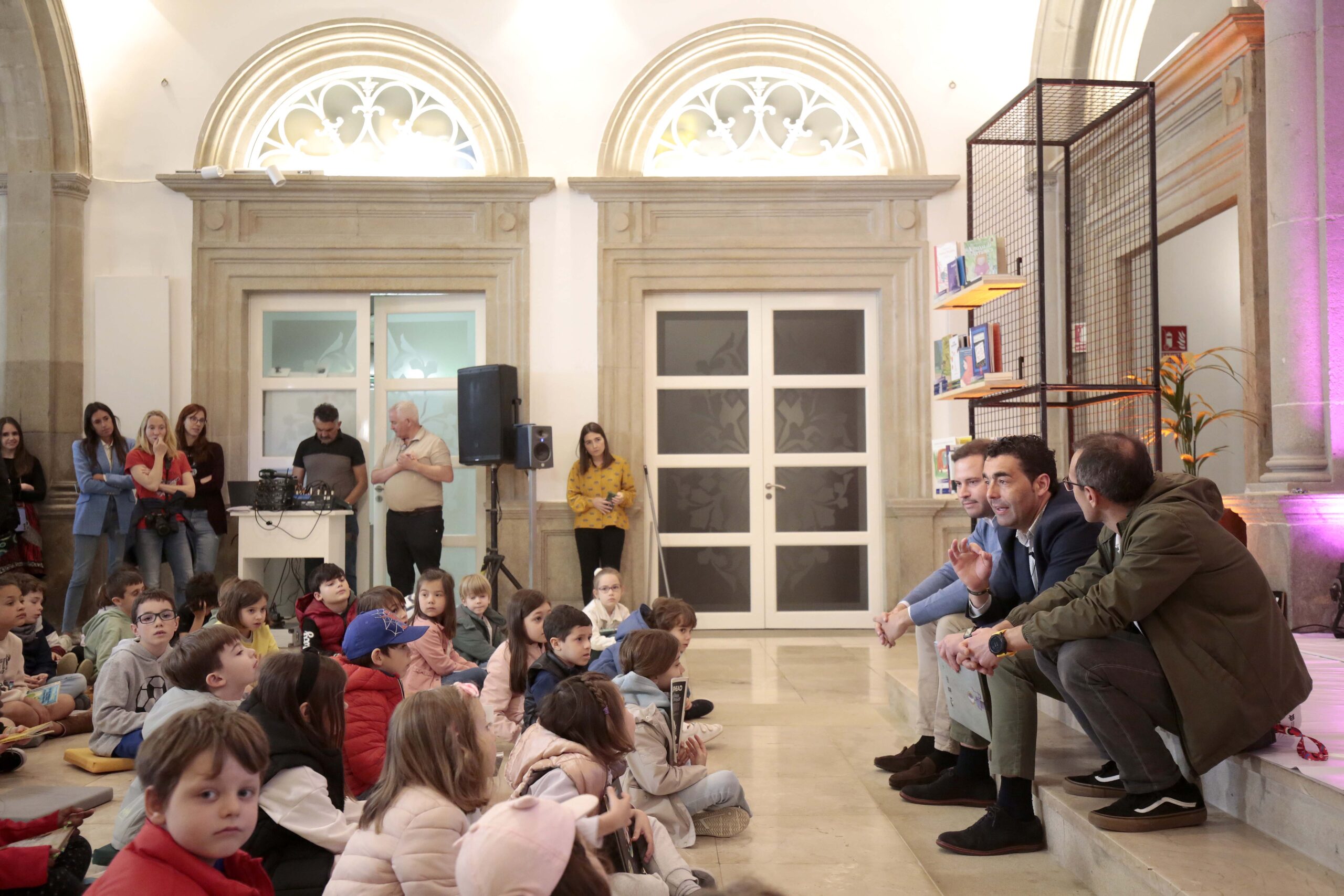 20242304_dialibro_rafaestevez_01