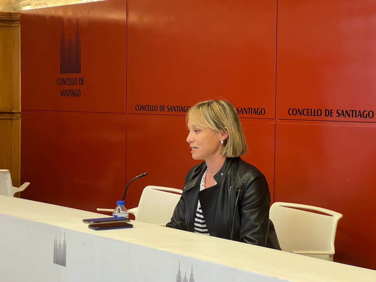 IMAXE – Marta Abal durante a rolda de prensa