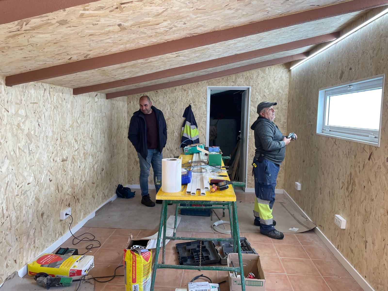 O Concello contrata a nove persoas desempregadas ao abeiro do Plan Maģis Provincia 01