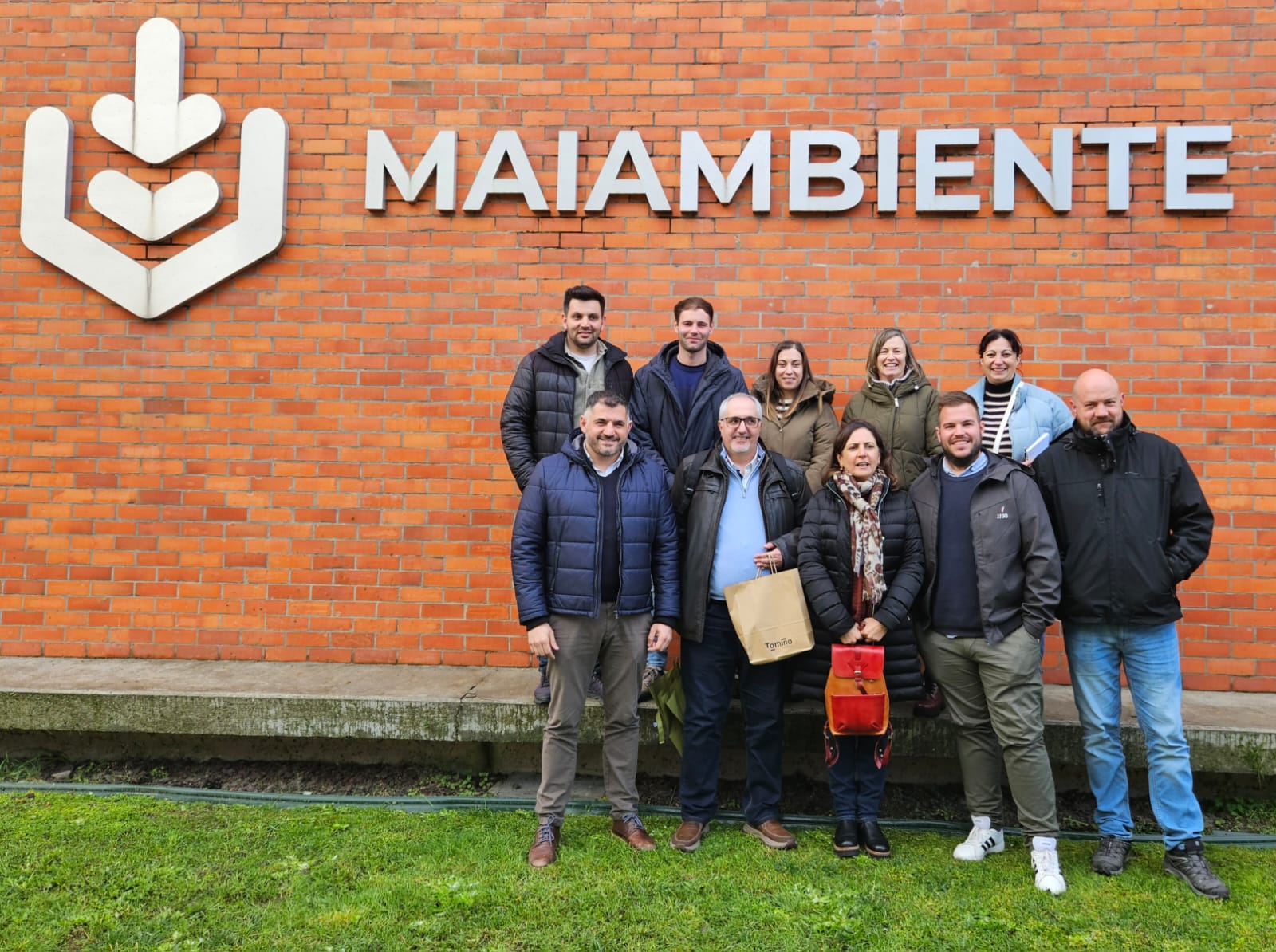 Tomiño achégase a novas experiencias na recollida de residuos en Portugal 01