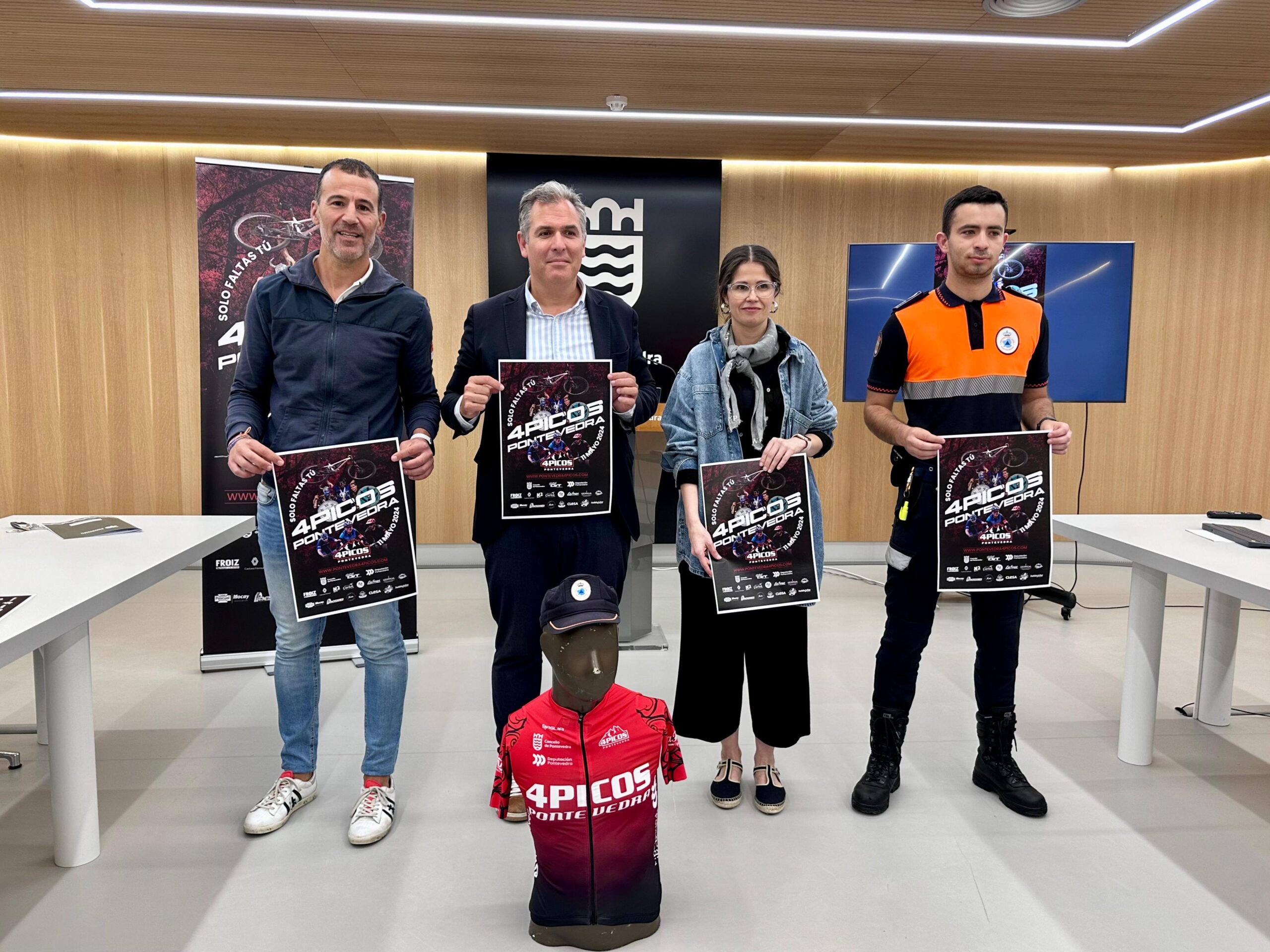 20240507_rafa dominguez_pontevedra 4picos