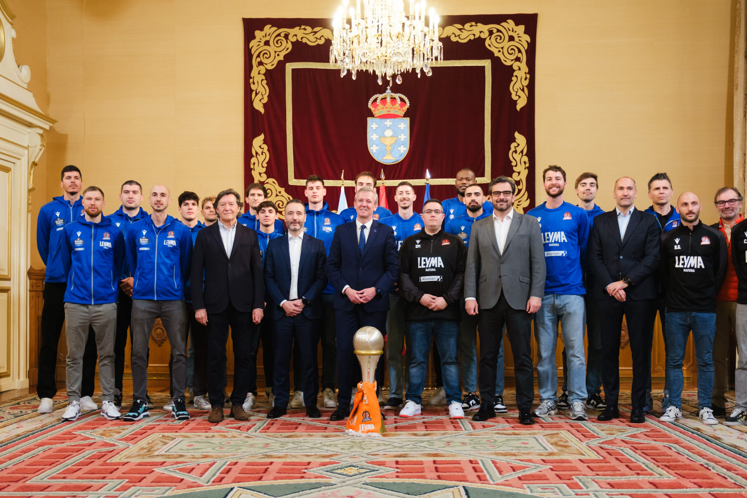 Recepción ao Leyma Basquet Coruña