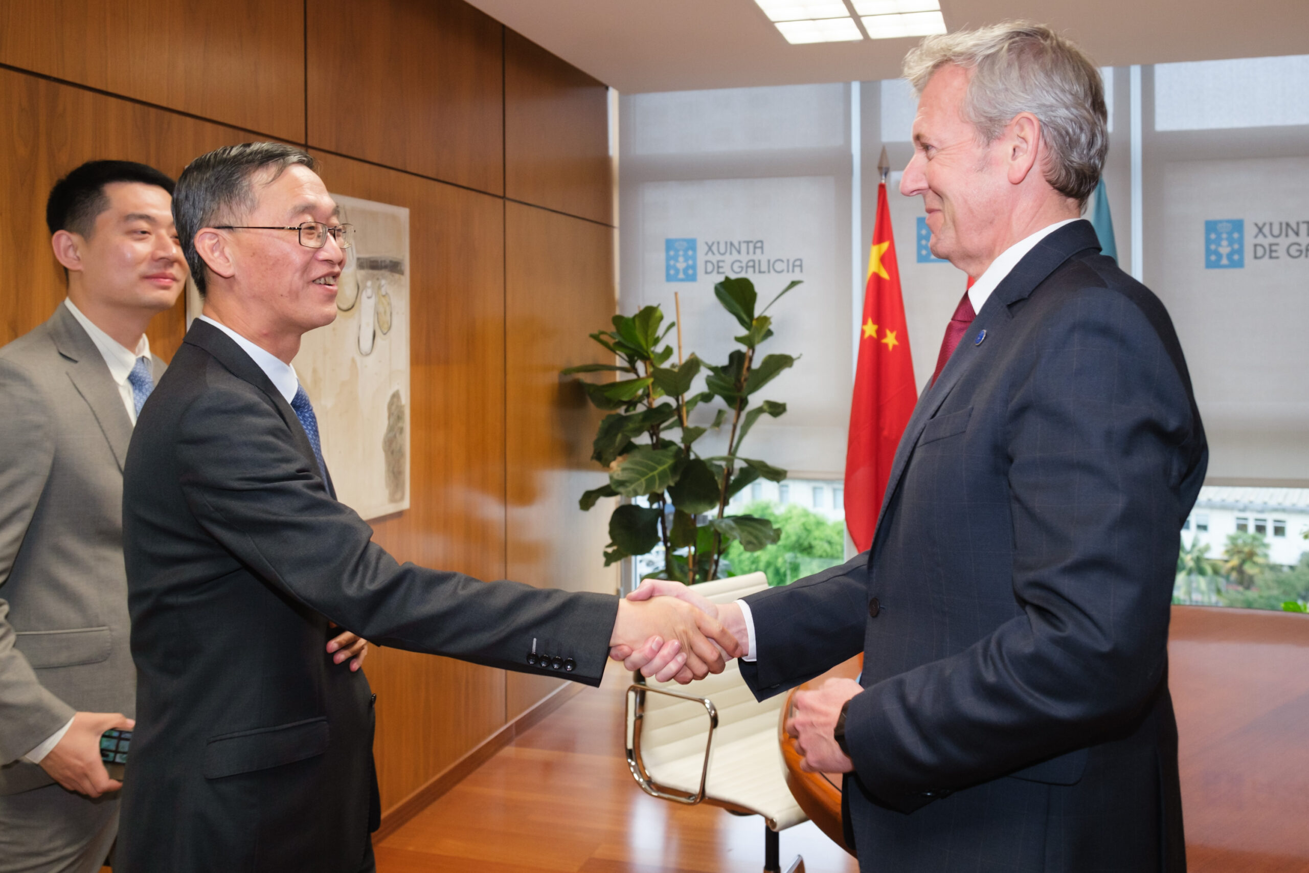 Encontro co embaixador de China en España
