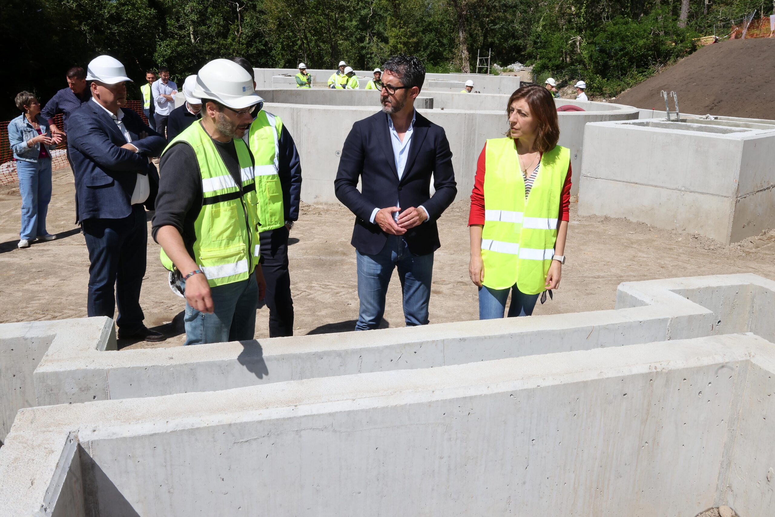 Ángeles Vázquez, visitará as obras de saneamento en Queiruga. Porto do Son