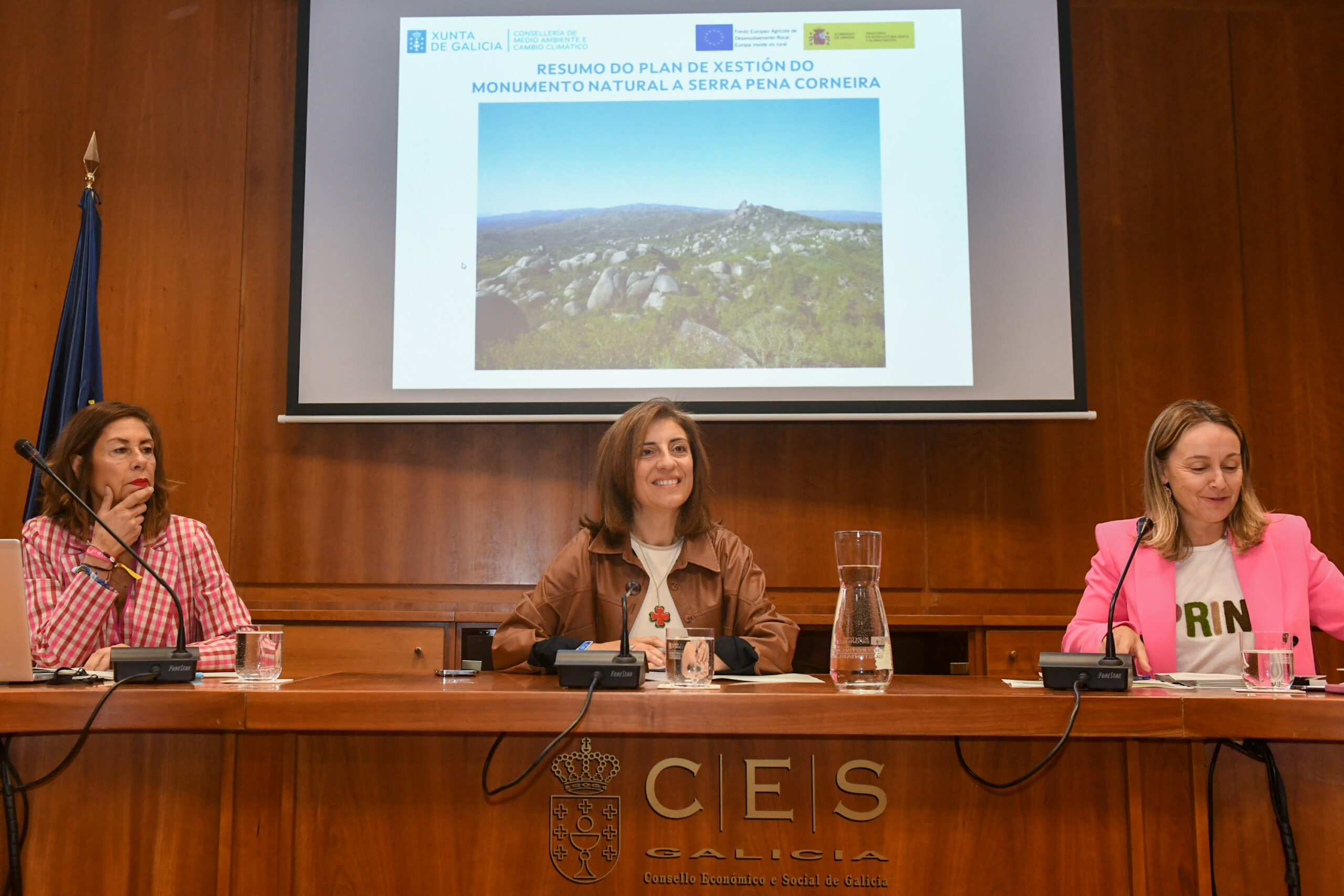 Ángeles Vázquez, preside o Consello Galego de Medio Ambiente e