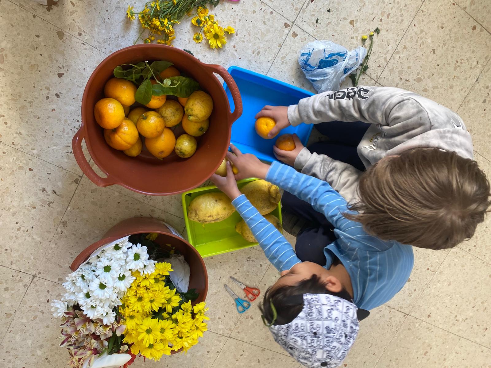 CEIPCarlosCasaresPreparandoMaioDoXoves (2)