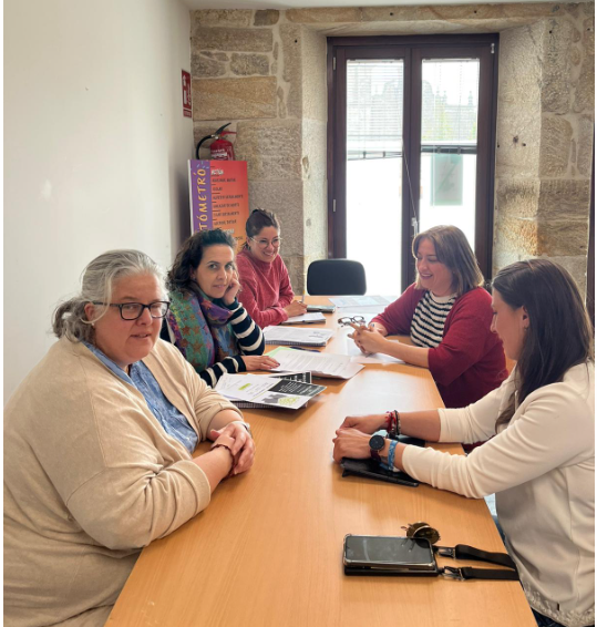 Concello e Acougo traballaraěn xuntos en programas de atencioěn e formacioěn de acollemento familiar