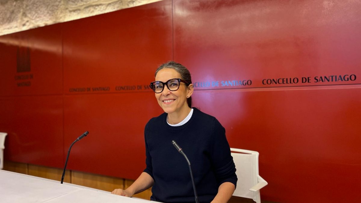 IMAXE-Mercedes-Roson-durante-a-rolda-de-prensa-1200×675