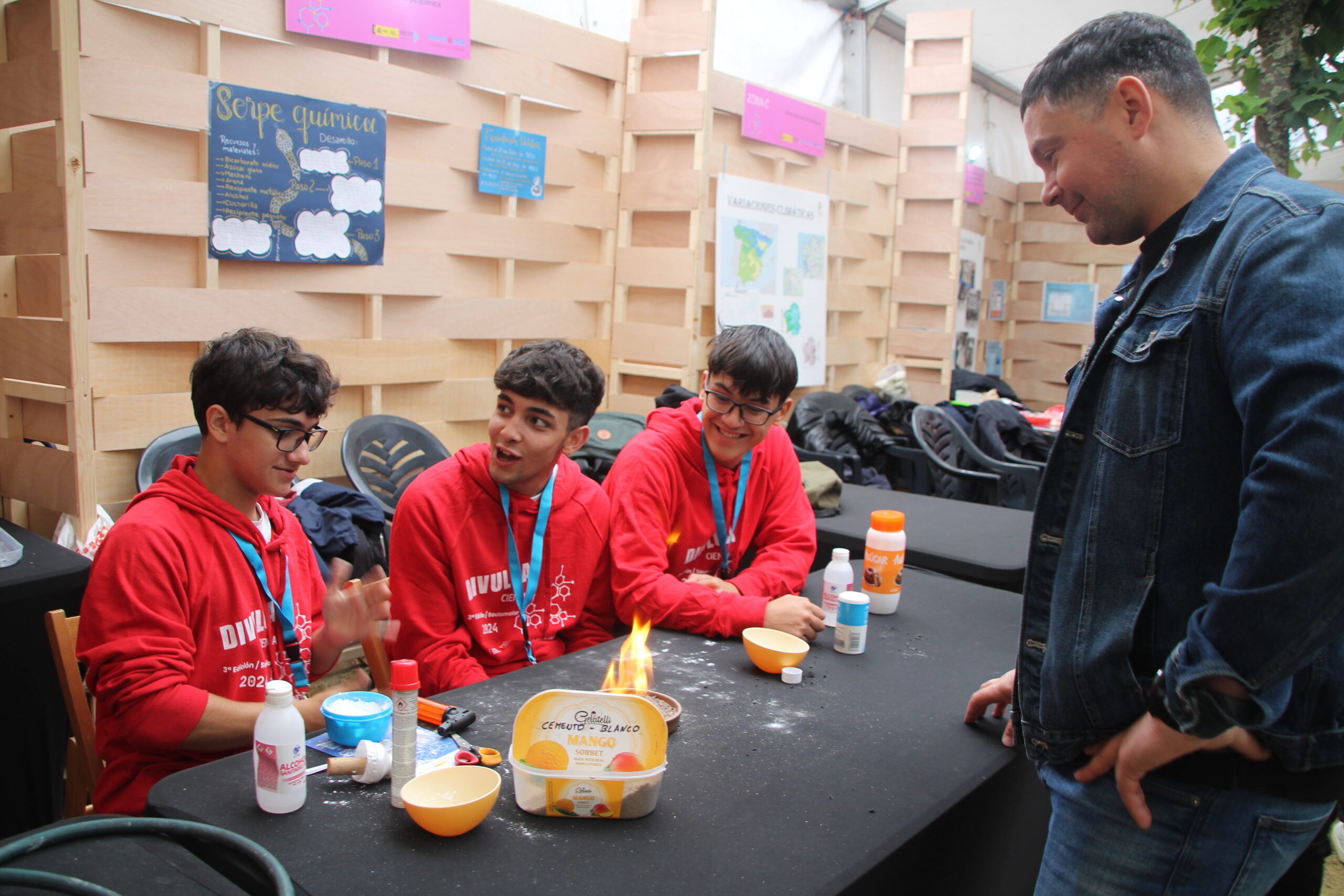 MANU LOURENZO DIVULGACIENCIA 02