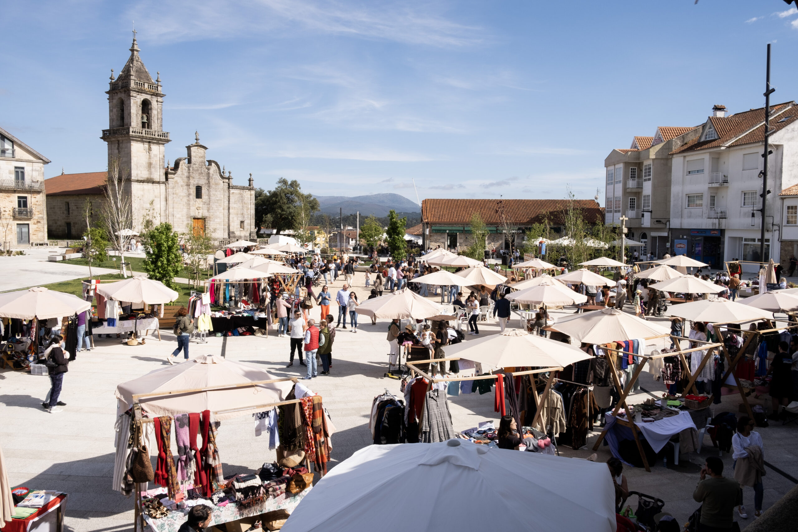 Rula Roupa Rosal debuta cun eìxito rotundo