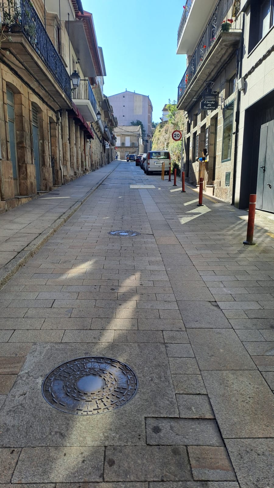 e9c73a41-514f-4de0-9b43-84516697cc83