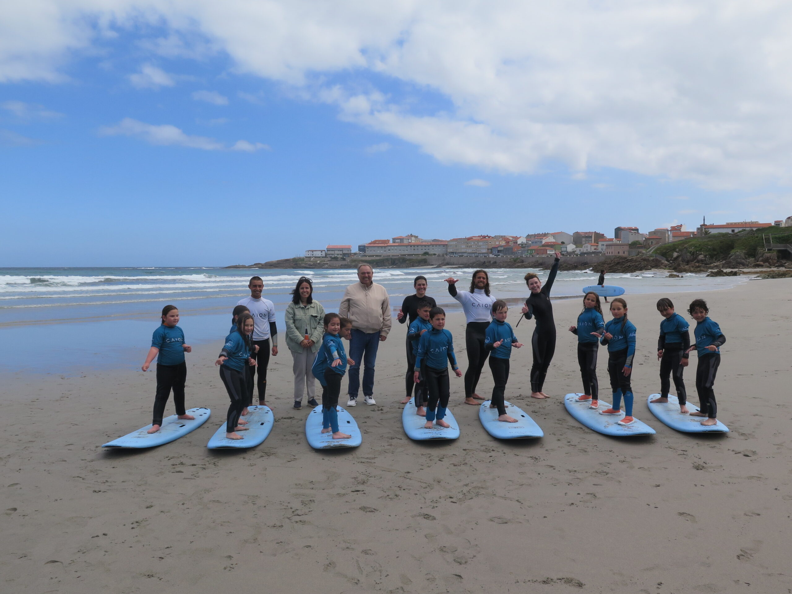 2024.06.12.- Aprende a través do surfing (1)