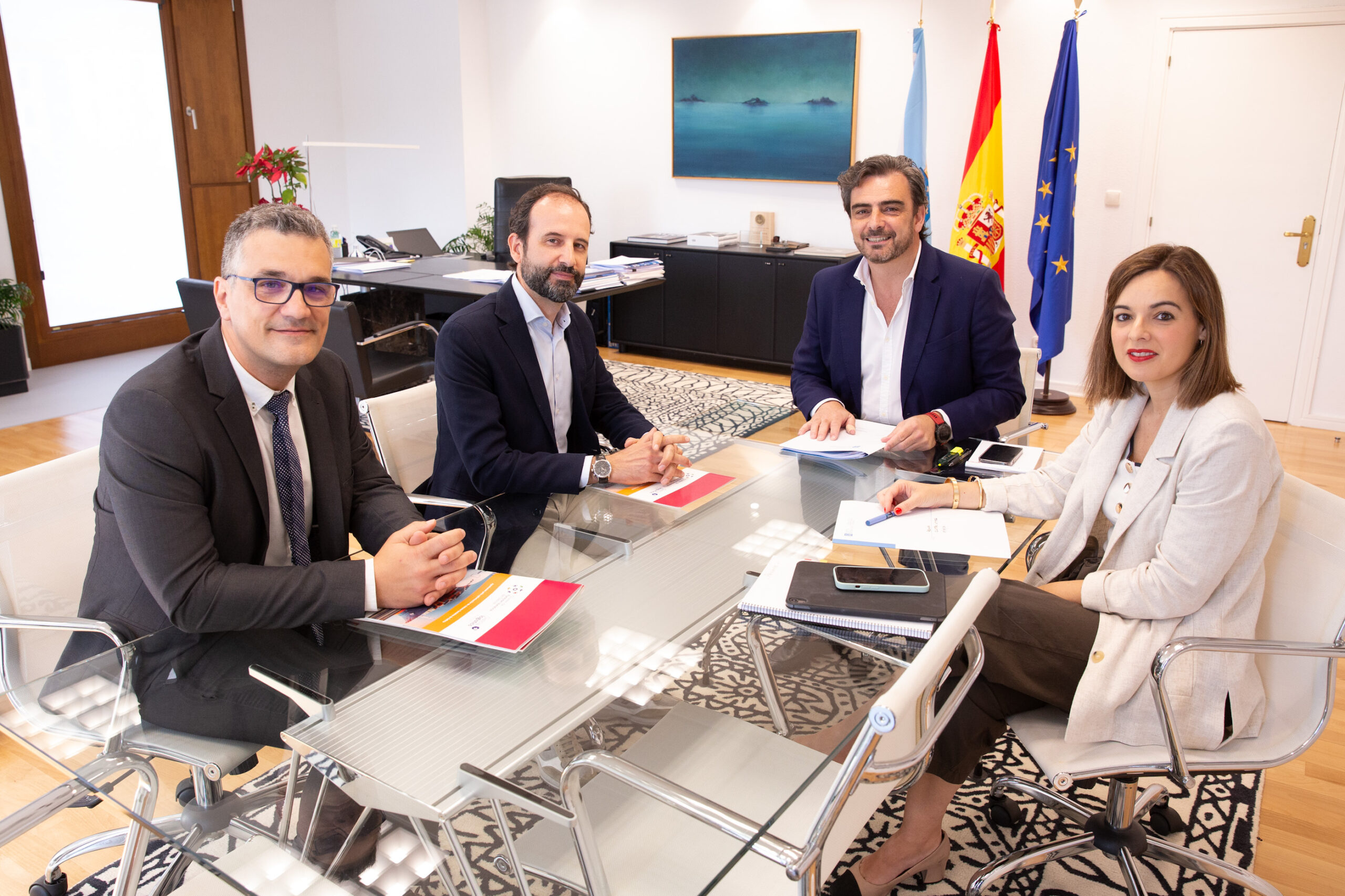 20240604ReunionClusterLoxisticoTransporte (4)