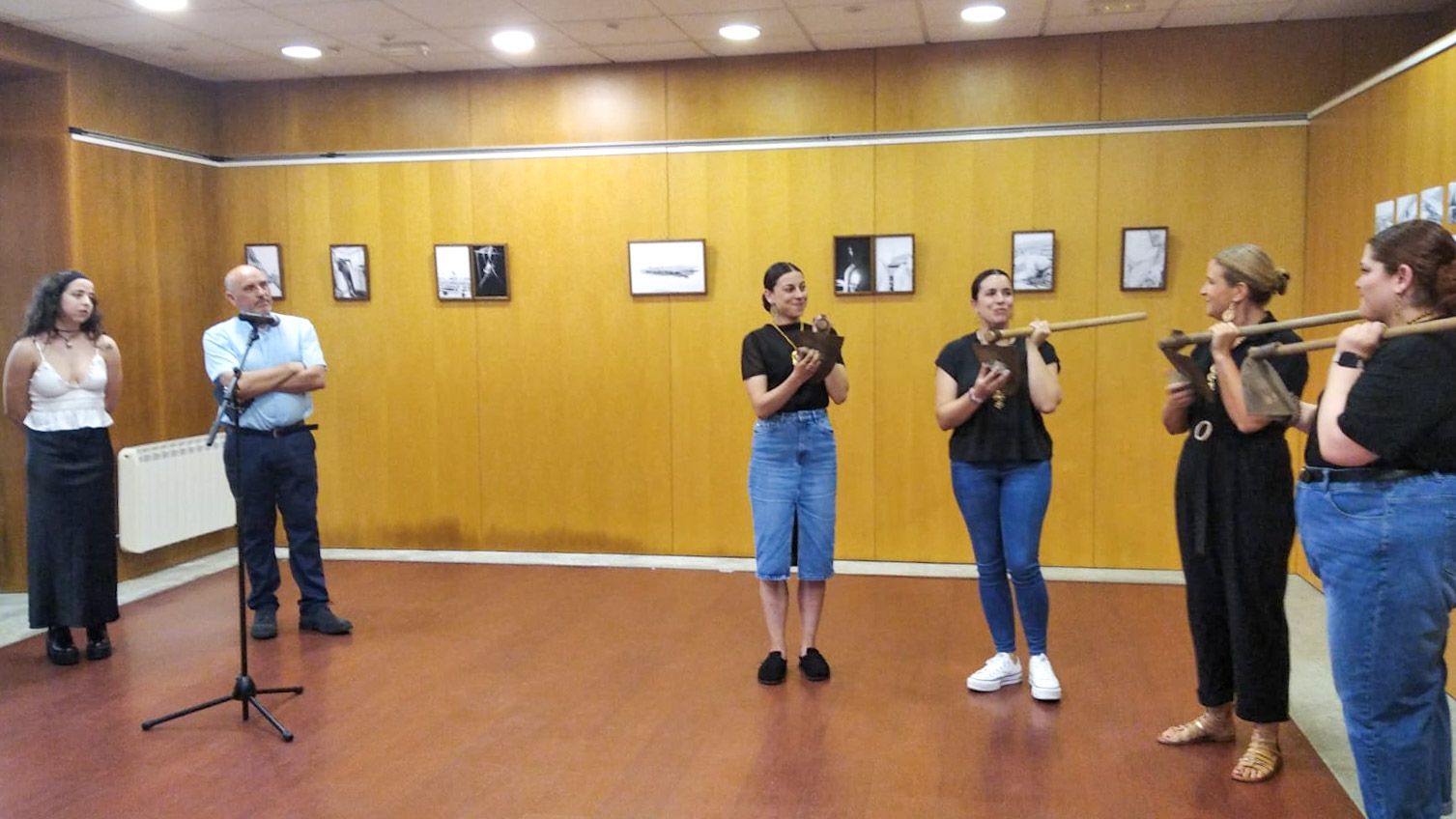 Acto inaugural exposición fotográfica Barlovento (2)