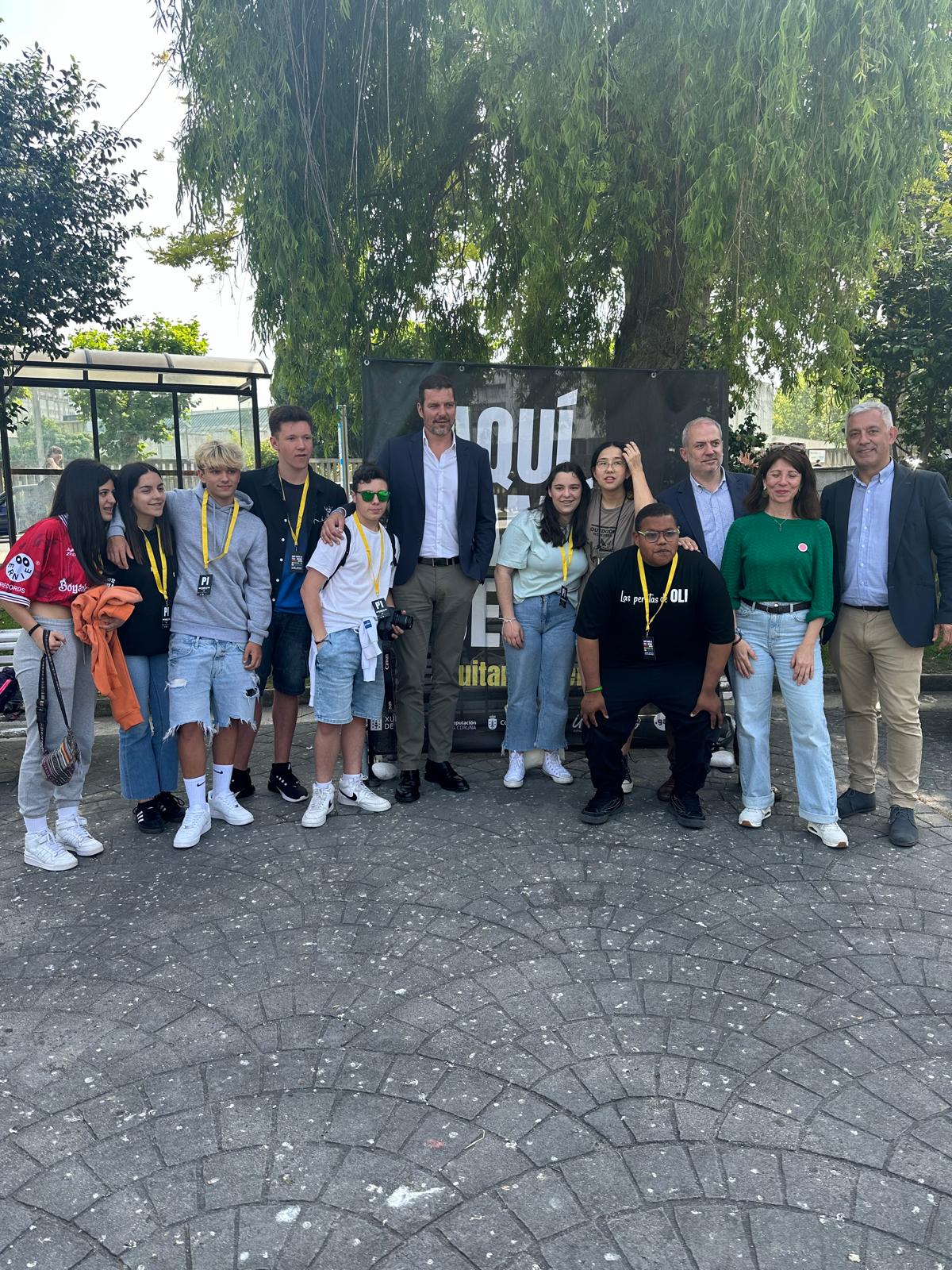 Aquí tamén se fala 3