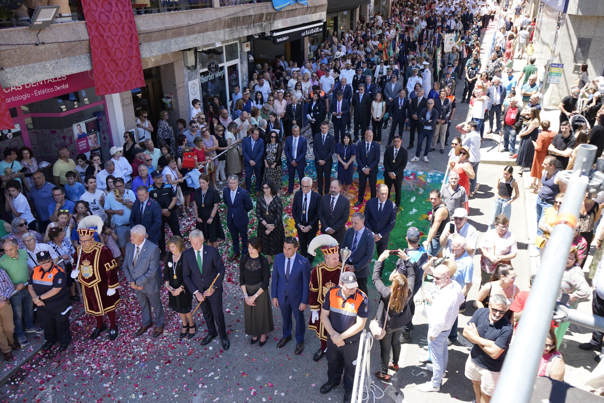 Corpus Christi Ponteareas domingo día de maio para medios
