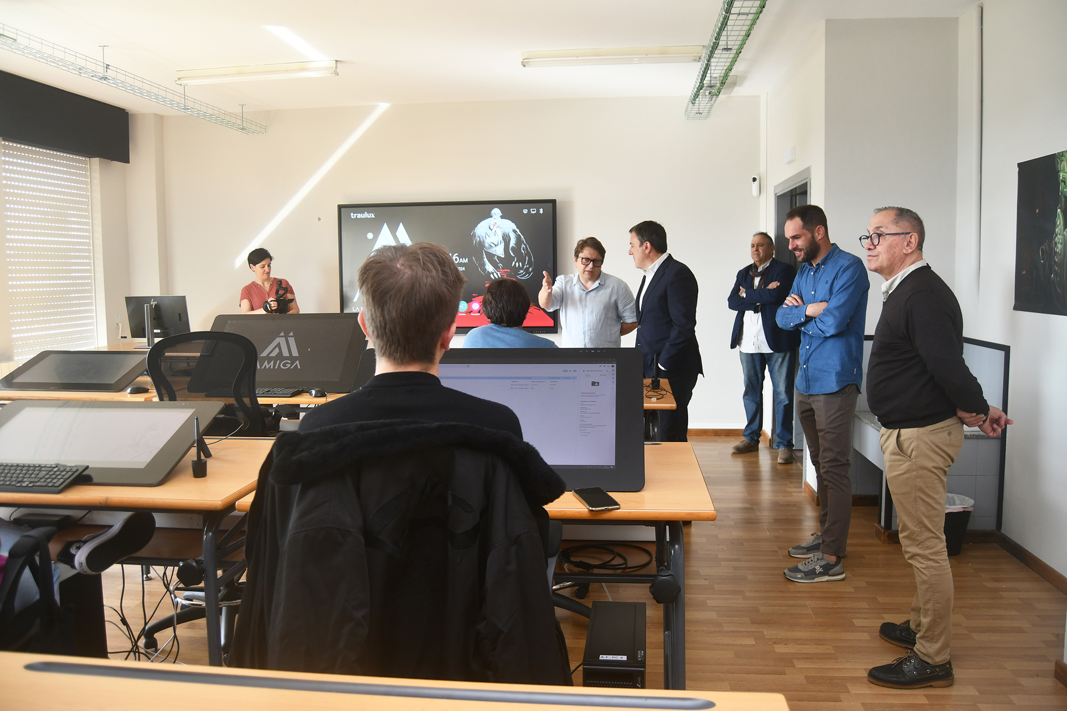 FOTO CARRAL- Visita centro AMIGA 6