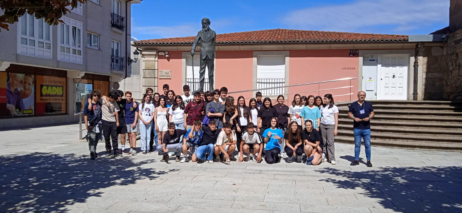 Inicio tempada alta visitas comentadas Museo Valle-Inclán 2024. IES Monelos (1)