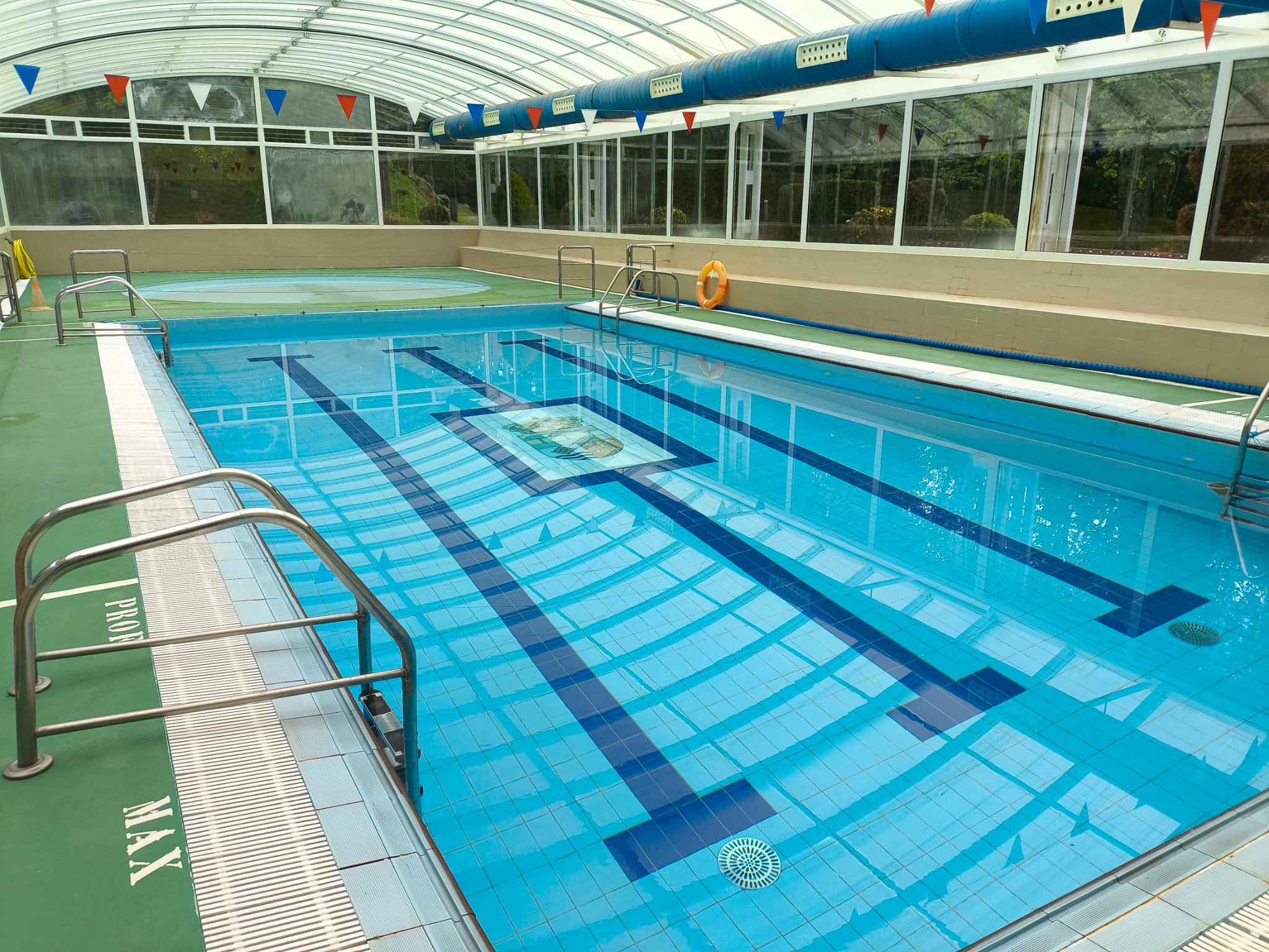 Piscina Área Recreativa O Castro