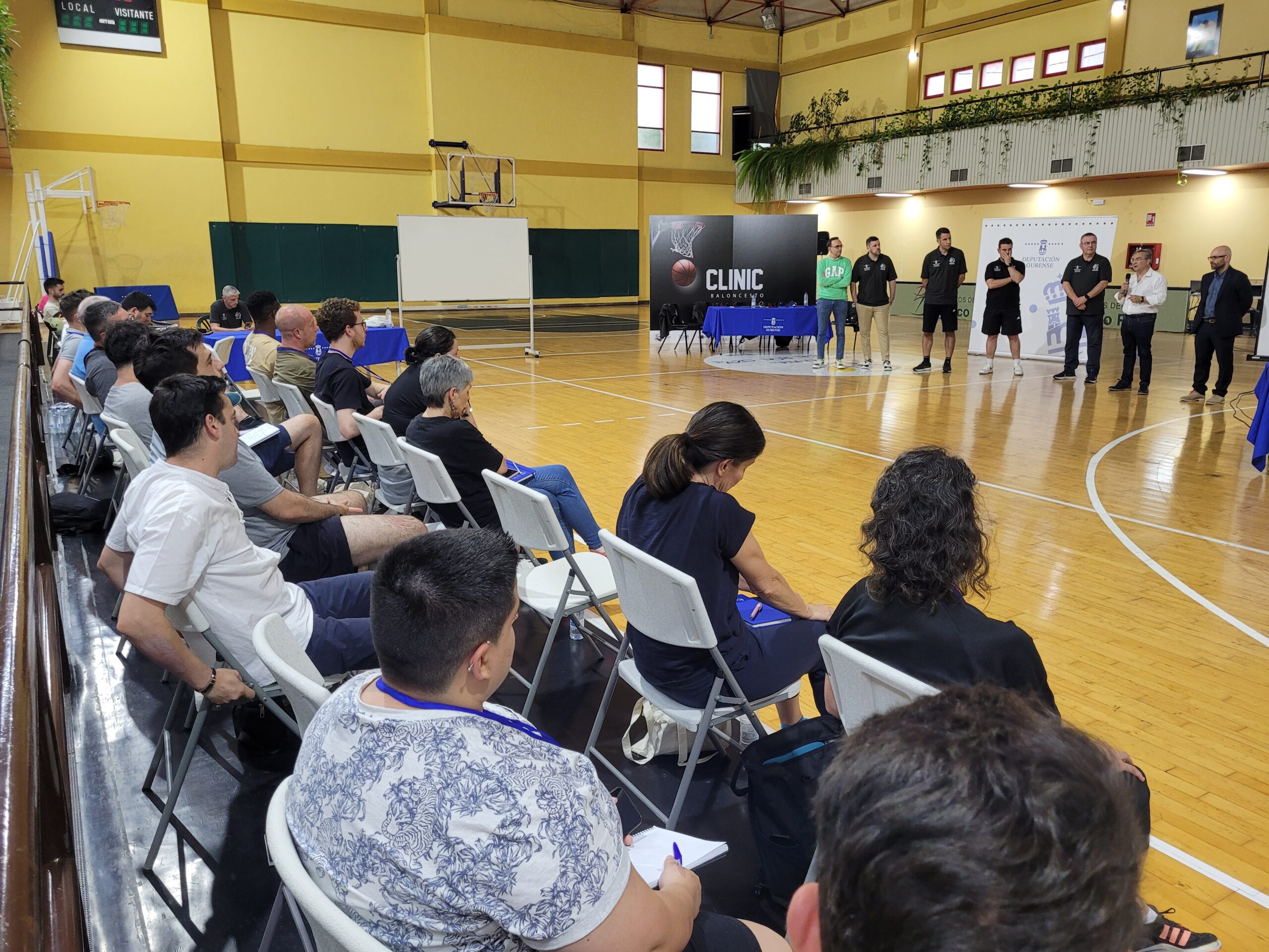 Visita ao Cliěnic de Baloncesto – 2