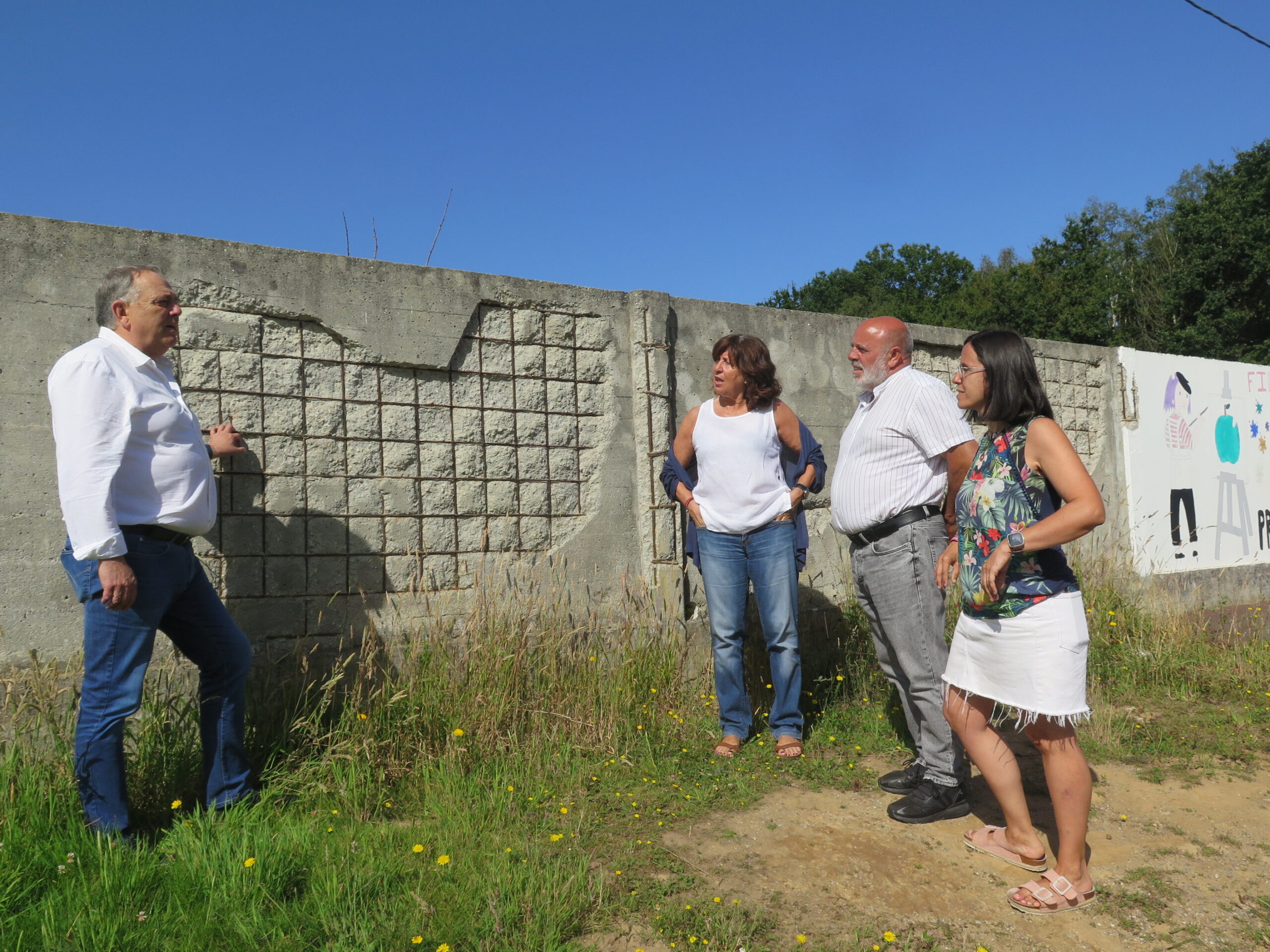 2024.07.23.- Muro CEIP Alfredo Brañas Paiosaco