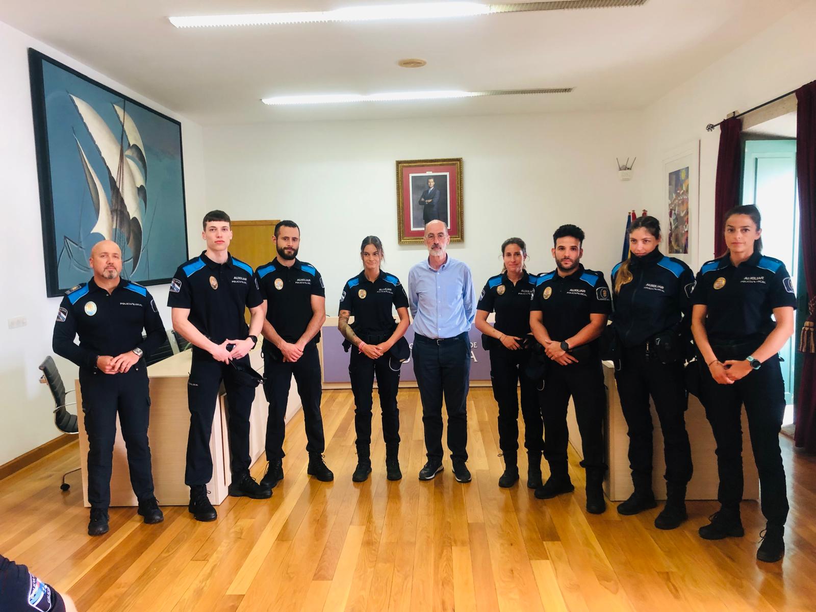 NP_Auxiliares Policía Baiona (1)