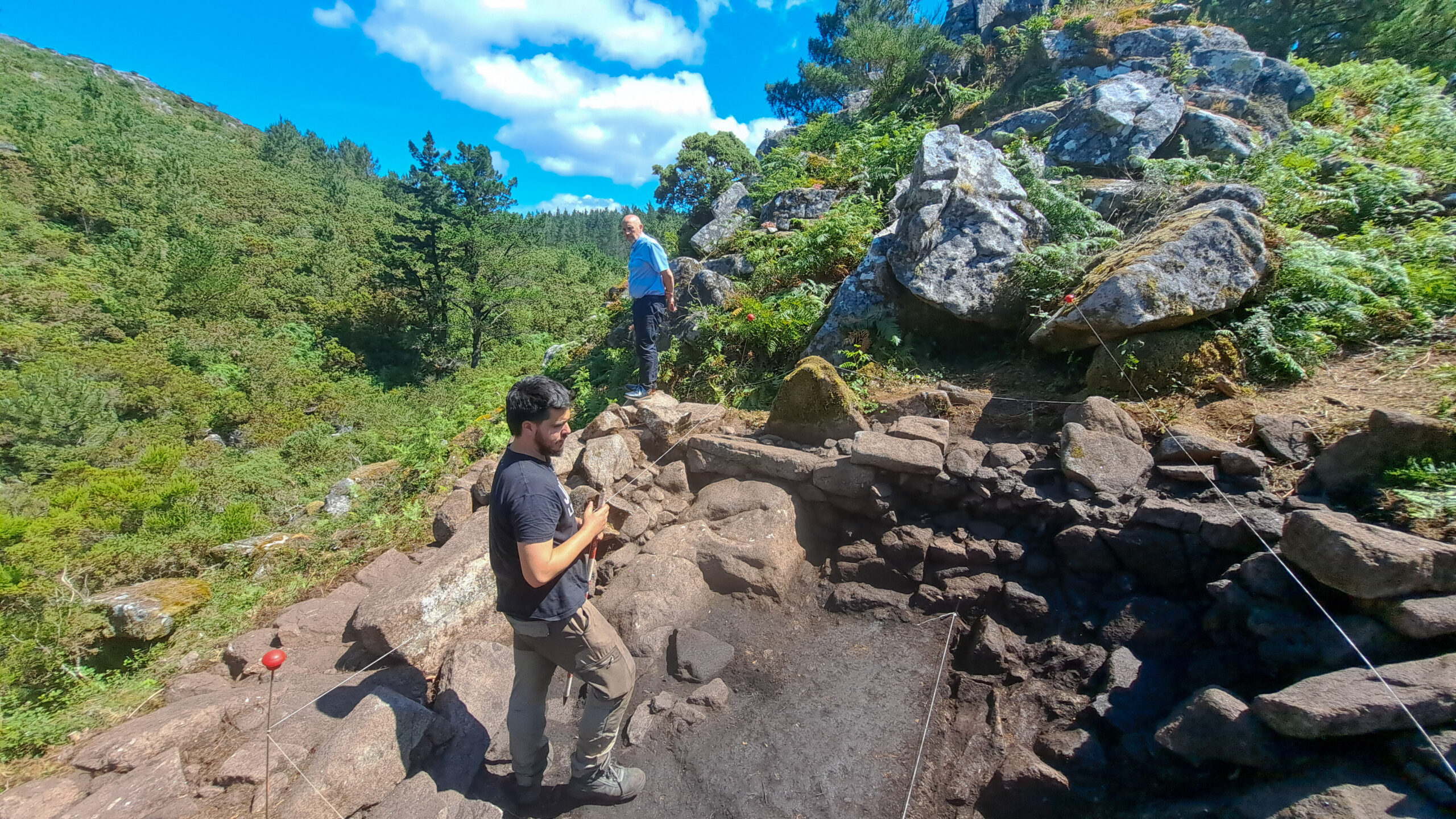 Remate primeira fase prospección A Corte do Santo (3)