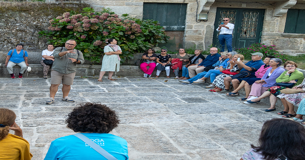 16082024 Visita guiada por Suso Vila en 2023 – 2jpg