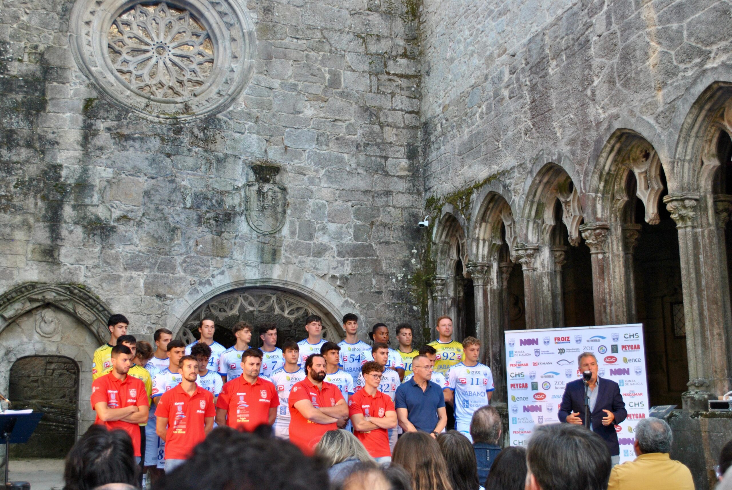 20240827 PÉ FOTO RAFA DOMÍNGUEZ PRESENTACIÓN CLUB CISNE (3)