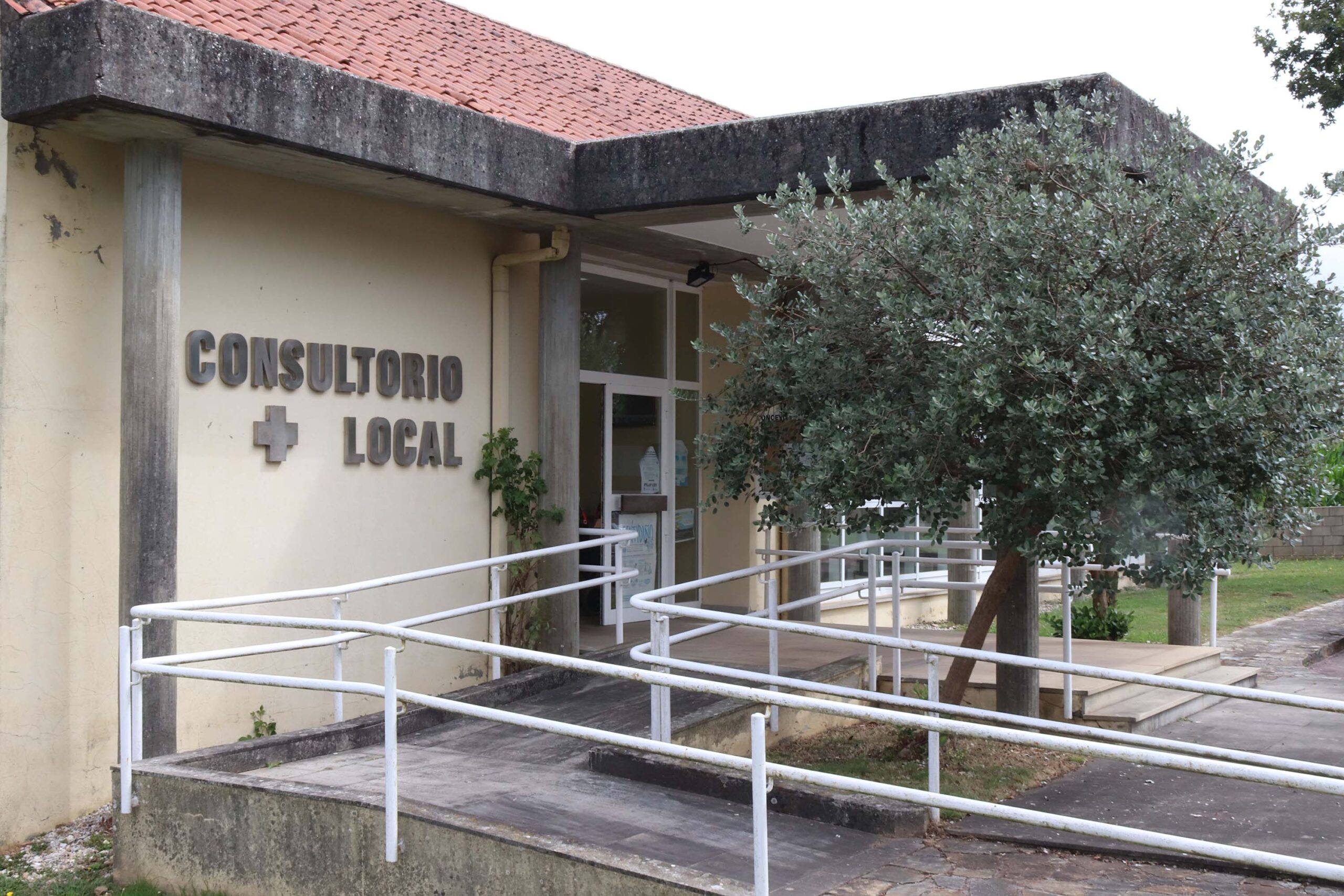 obra centro de saude frades (2)