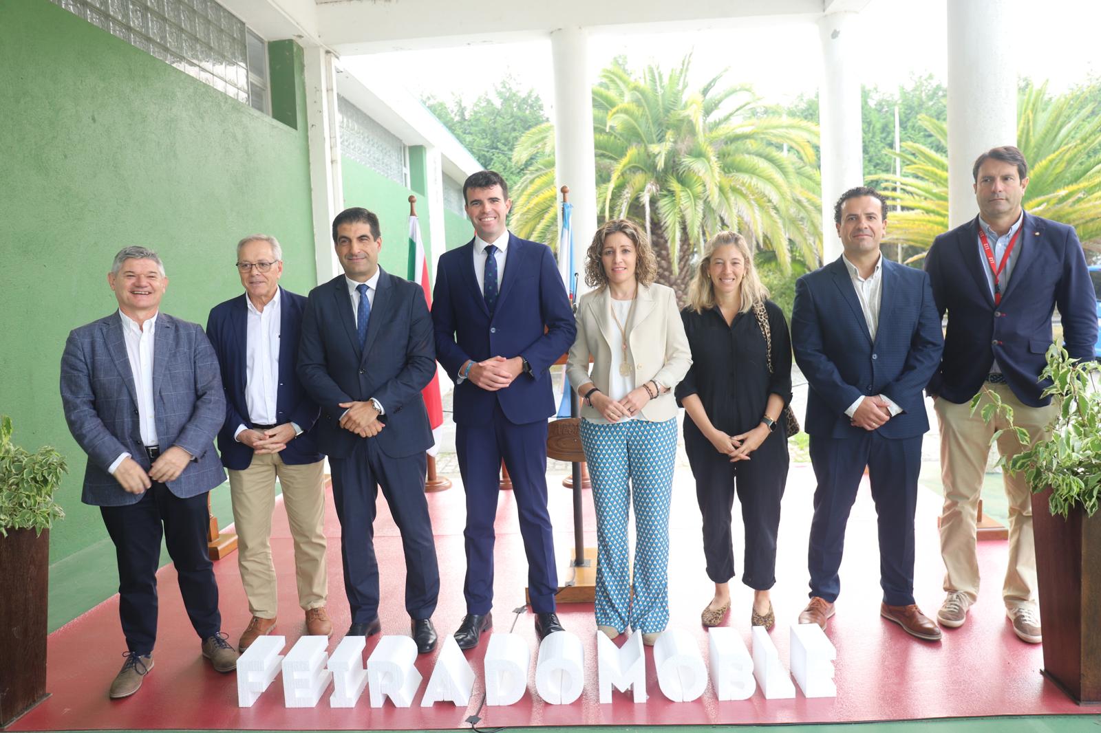 20240919_isabel couselo_inauguración feira moble a estrada