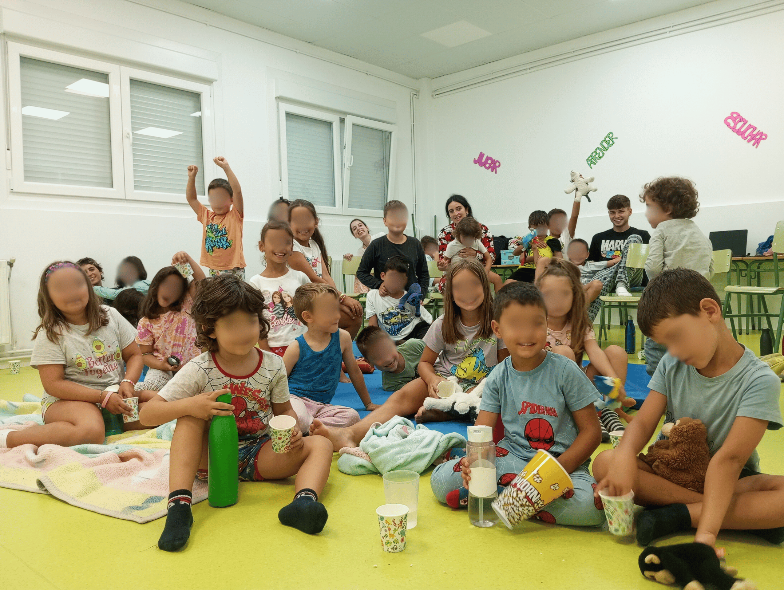 Lecer activo, creatividade e traballo en equipo nos campamentos de veraěn do Rosal 01