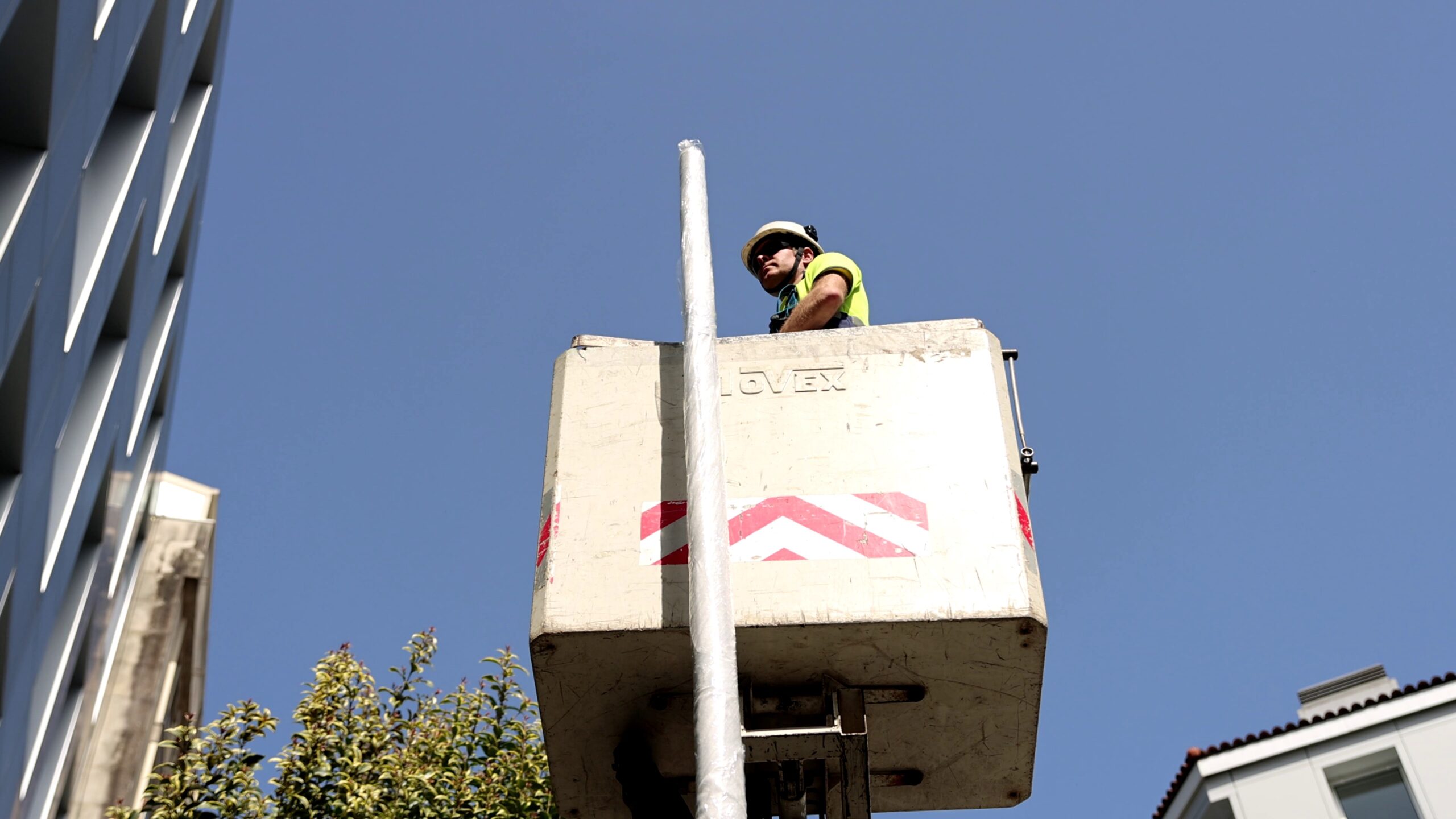 17278602121721993476cambio_luminarias_duas__1_