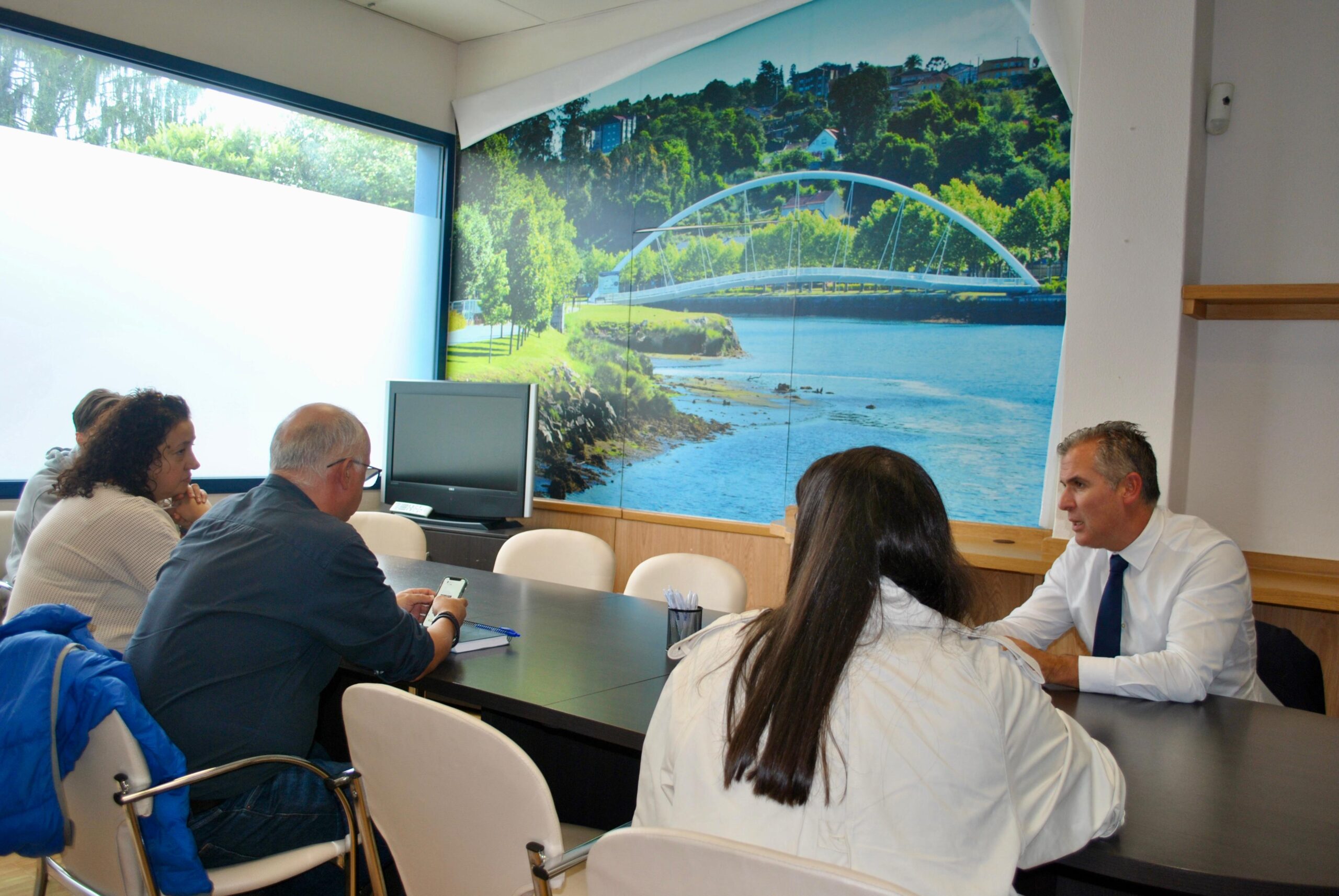 20241008MocionConserjes_PP(1)