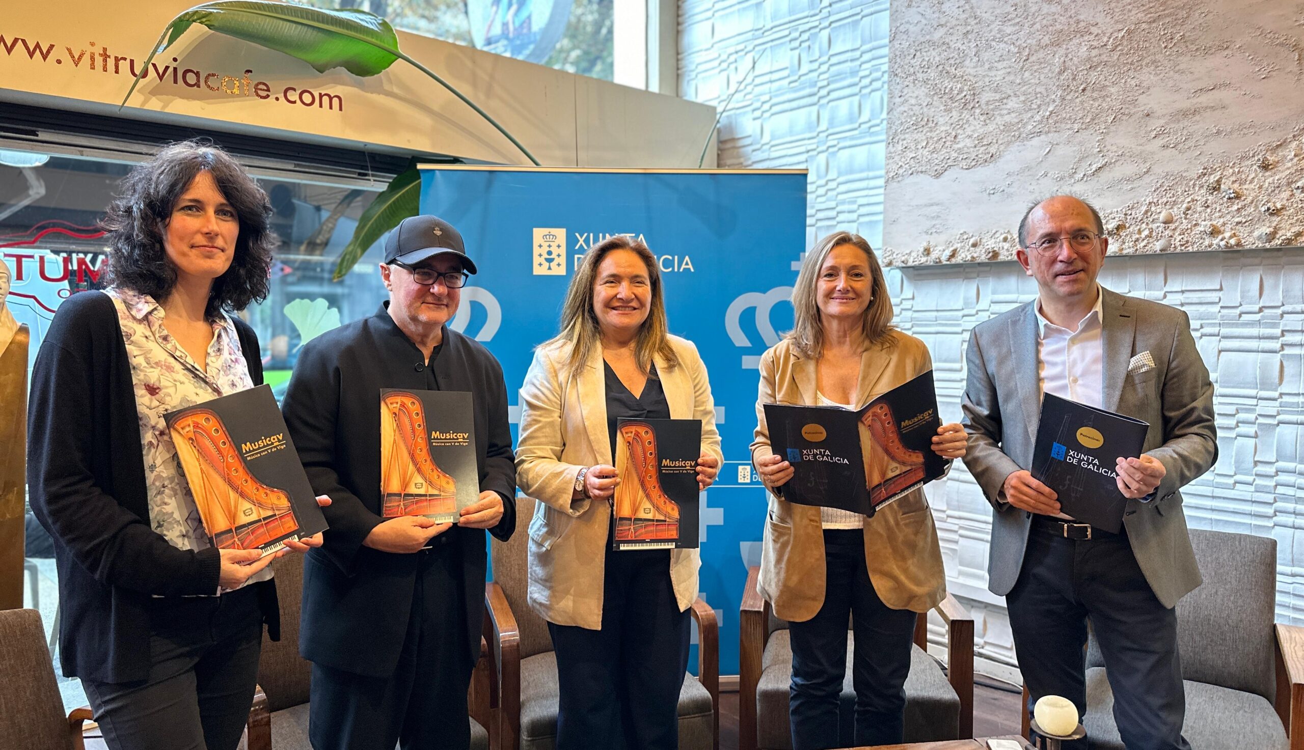 20241016_luisa sanchez_musicav4