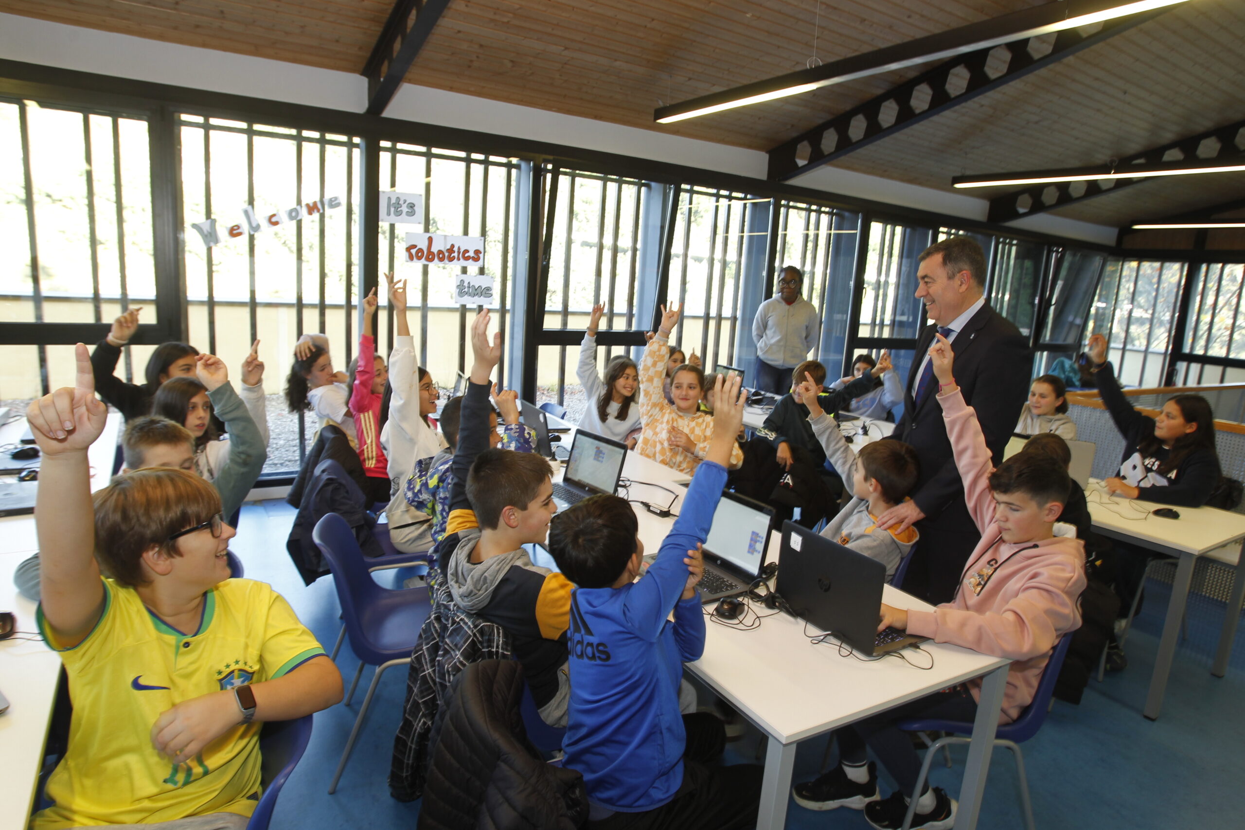 20241025DixitalWeek (2)